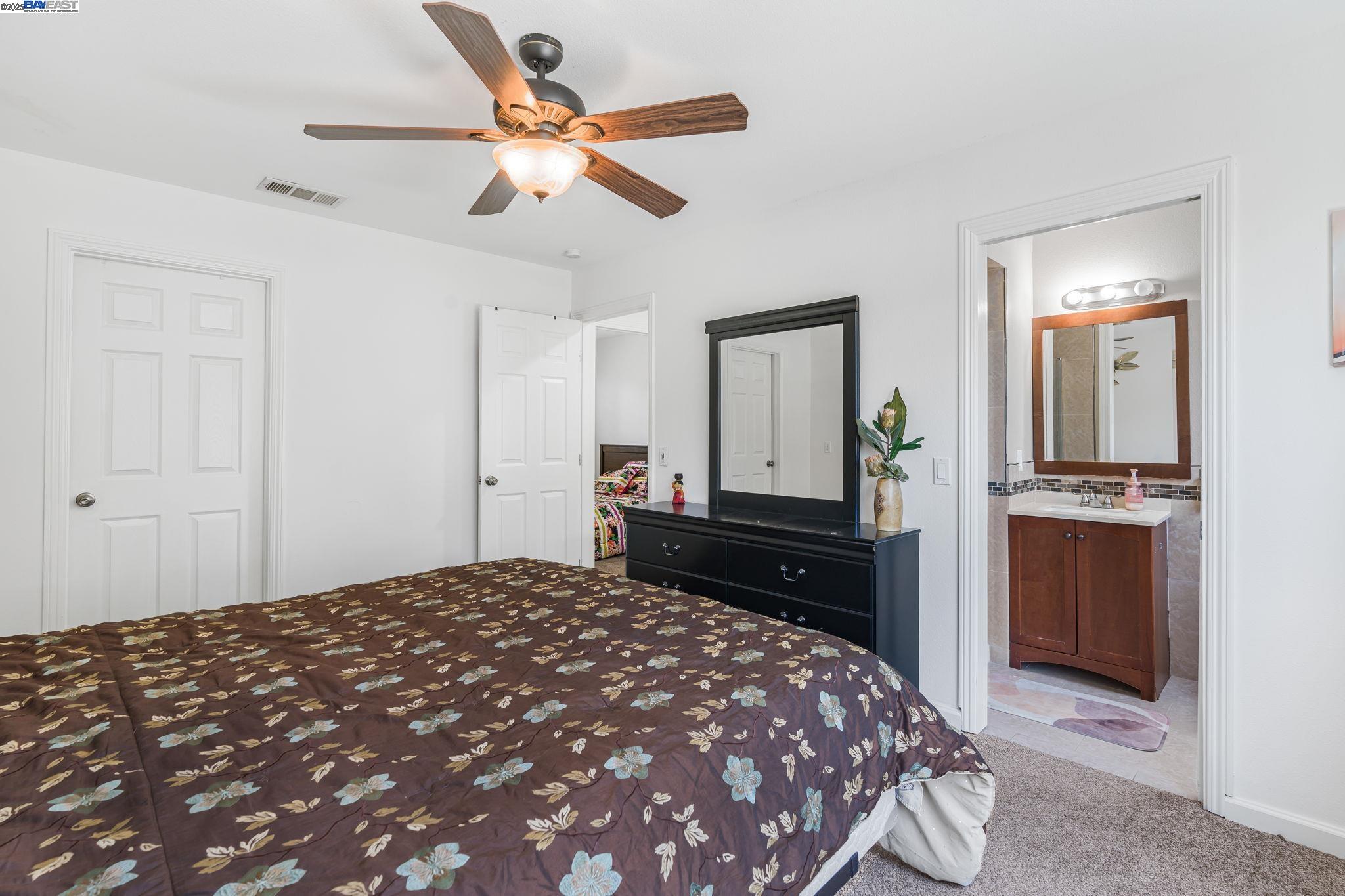 Detail Gallery Image 28 of 35 For 548 Sonoma Ave, Livermore,  CA 94550 - 4 Beds | 2 Baths
