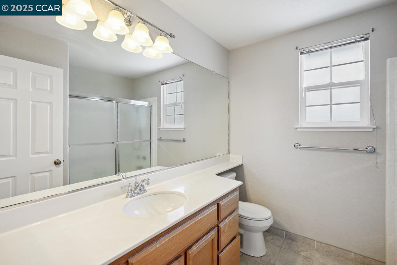 Detail Gallery Image 38 of 49 For 3907 Folsom Dr, Antioch,  CA 94531 - 4 Beds | 2/1 Baths
