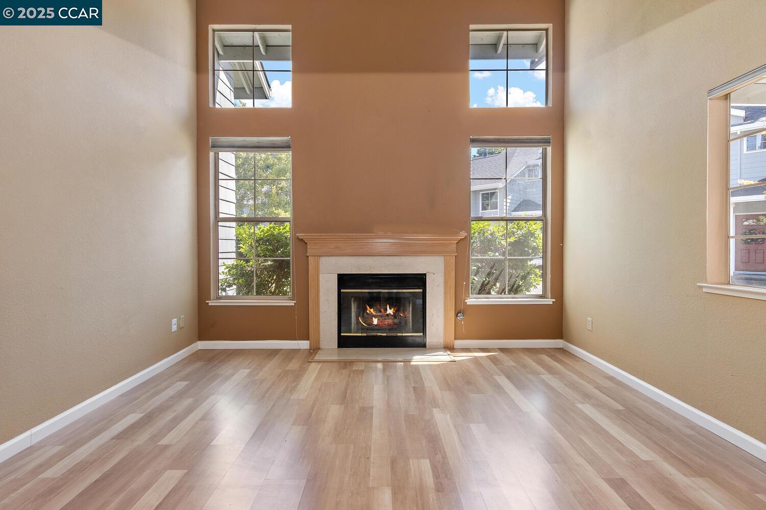 Photo #9: 41103497 Listing: Photo #9