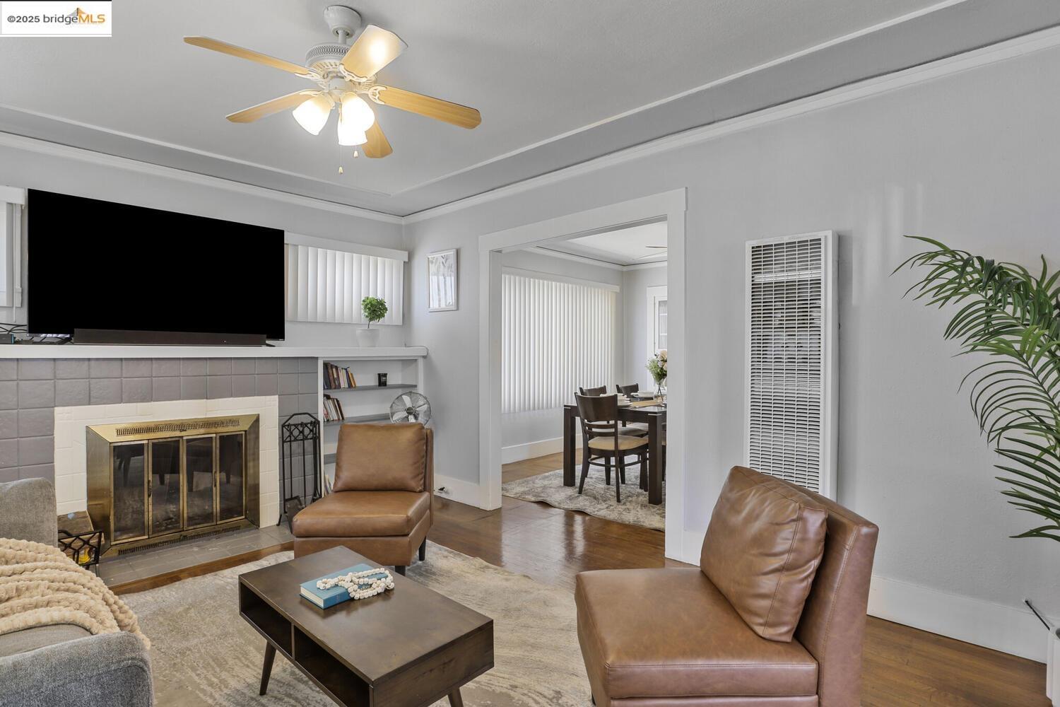 Detail Gallery Image 9 of 31 For 5448 Trask St, Oakland,  CA 94601 - 2 Beds | 1 Baths