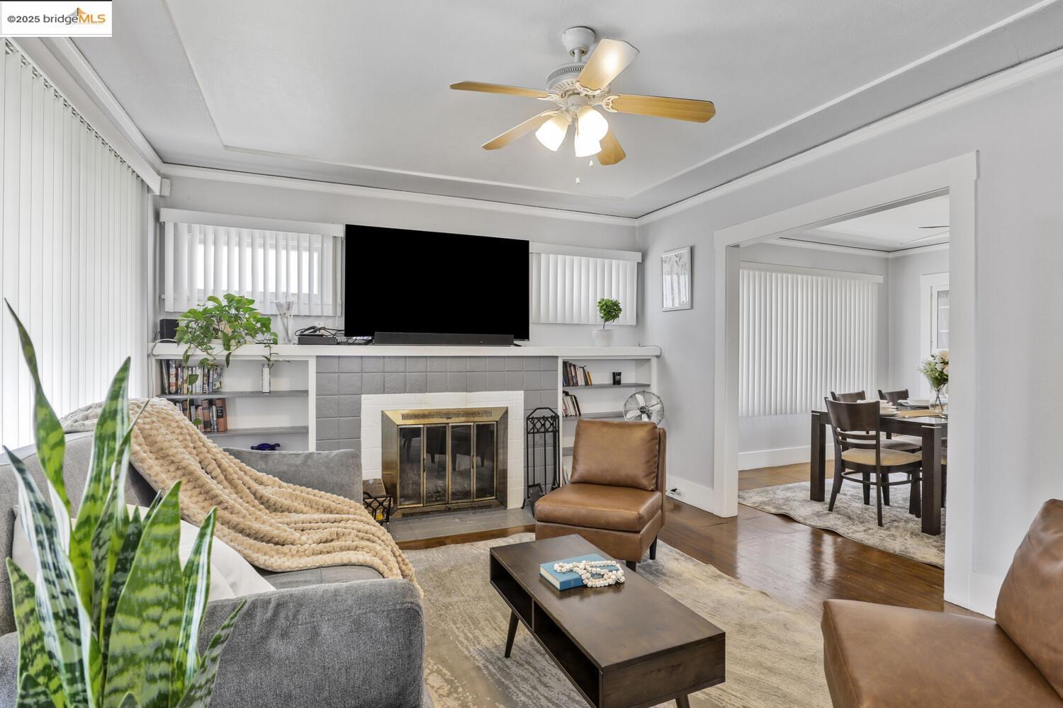 Detail Gallery Image 10 of 31 For 5448 Trask St, Oakland,  CA 94601 - 2 Beds | 1 Baths