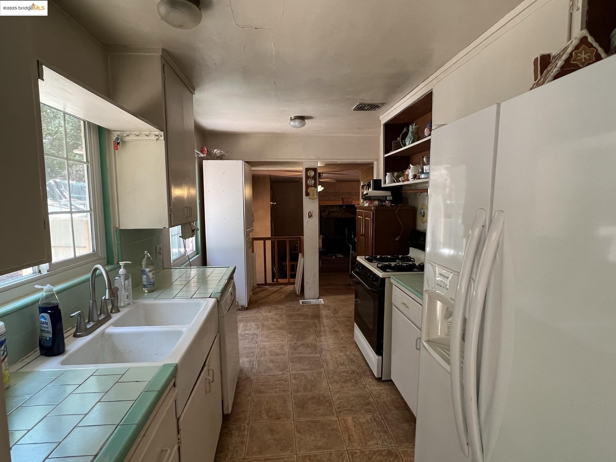 Detail Gallery Image 9 of 21 For 101 Mccormick Dr, Sonora,  CA 95370 - 2 Beds | 2 Baths
