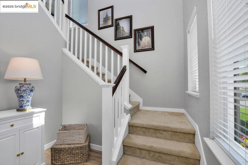 Detail Gallery Image 14 of 37 For 190 Willowrun Way, Oakley,  CA 94561 - 4 Beds | 3 Baths