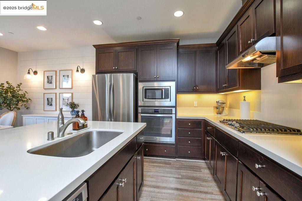 Detail Gallery Image 10 of 37 For 190 Willowrun Way, Oakley,  CA 94561 - 4 Beds | 3 Baths