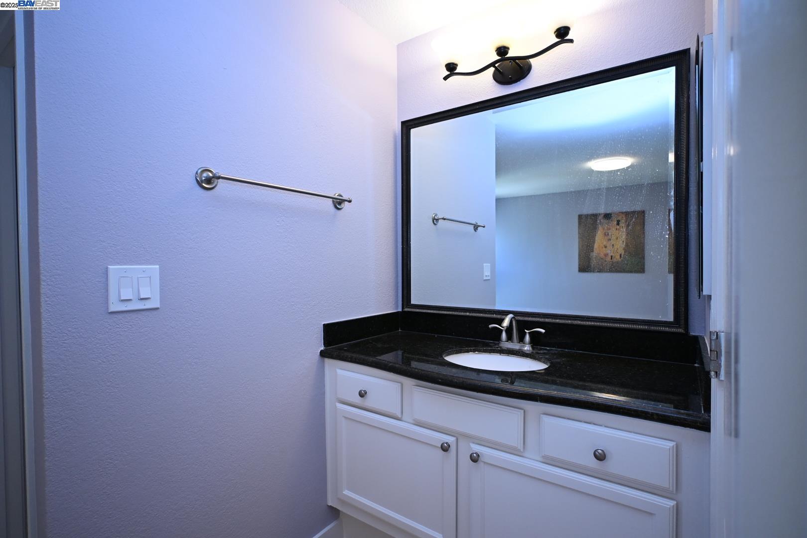 Detail Gallery Image 15 of 33 For 420 Dempst Rd. #220,  Milpitas,  CA 95035 - 3 Beds | 2 Baths