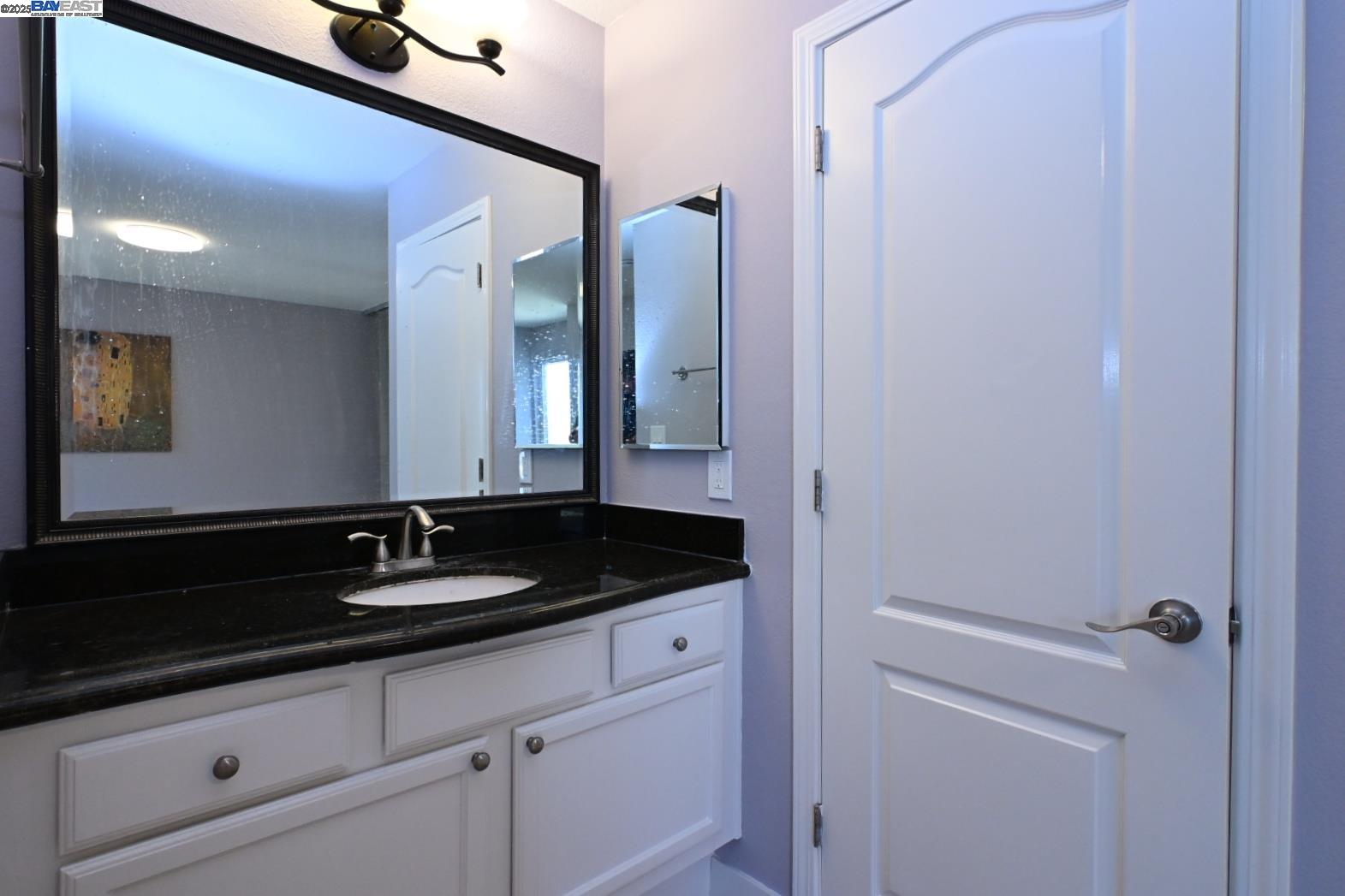 Detail Gallery Image 17 of 33 For 420 Dempst Rd. #220,  Milpitas,  CA 95035 - 3 Beds | 2 Baths