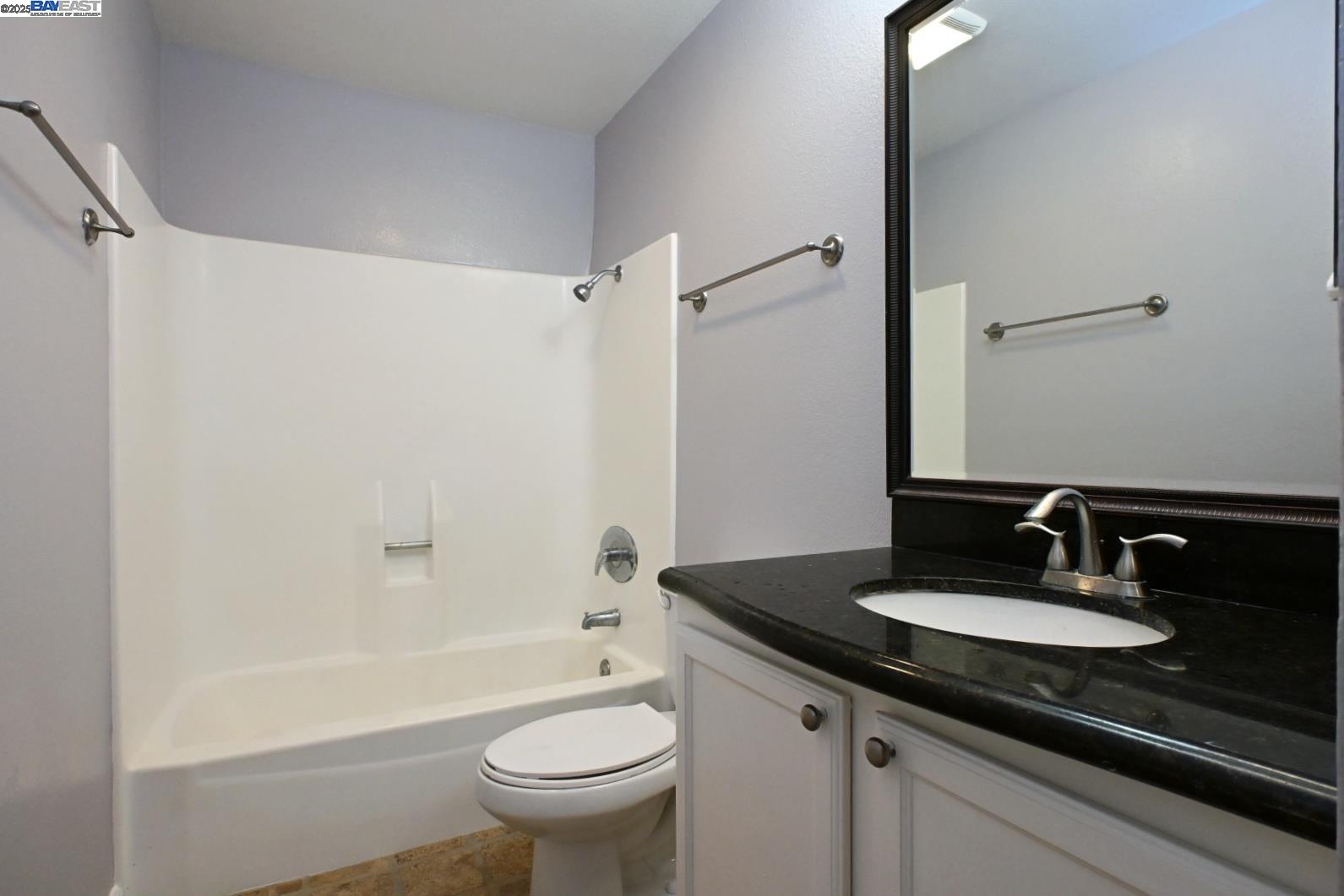 Detail Gallery Image 22 of 33 For 420 Dempst Rd. #220,  Milpitas,  CA 95035 - 3 Beds | 2 Baths