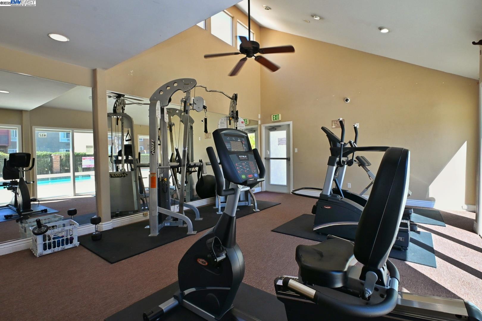Detail Gallery Image 23 of 33 For 420 Dempst Rd. #220,  Milpitas,  CA 95035 - 3 Beds | 2 Baths