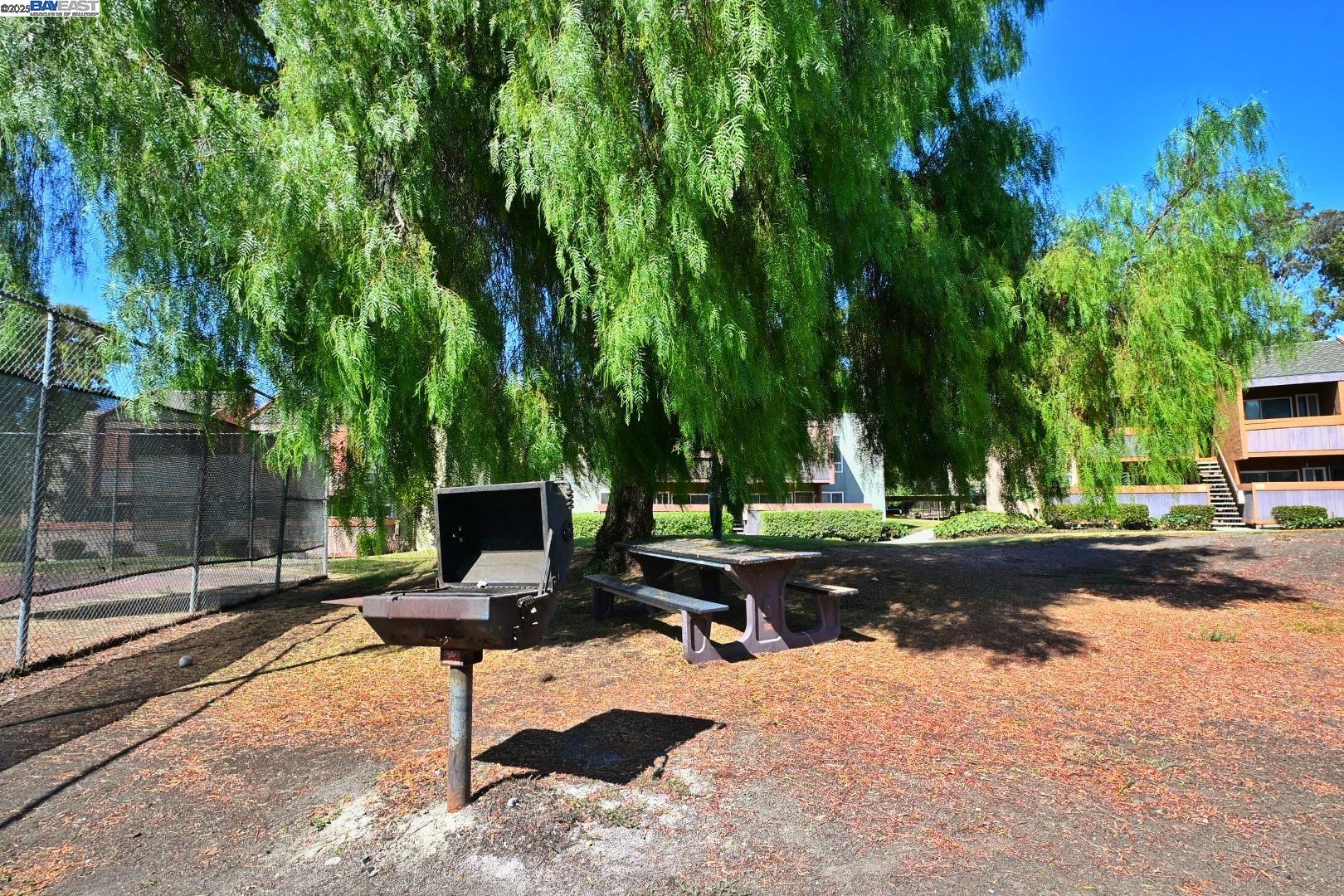 Detail Gallery Image 28 of 33 For 420 Dempst Rd. #220,  Milpitas,  CA 95035 - 3 Beds | 2 Baths