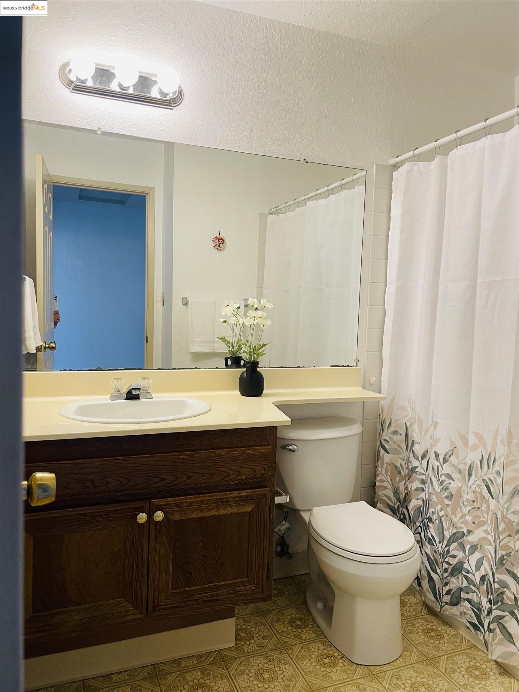 Photo #16: 41103506 Listing: Photo #16