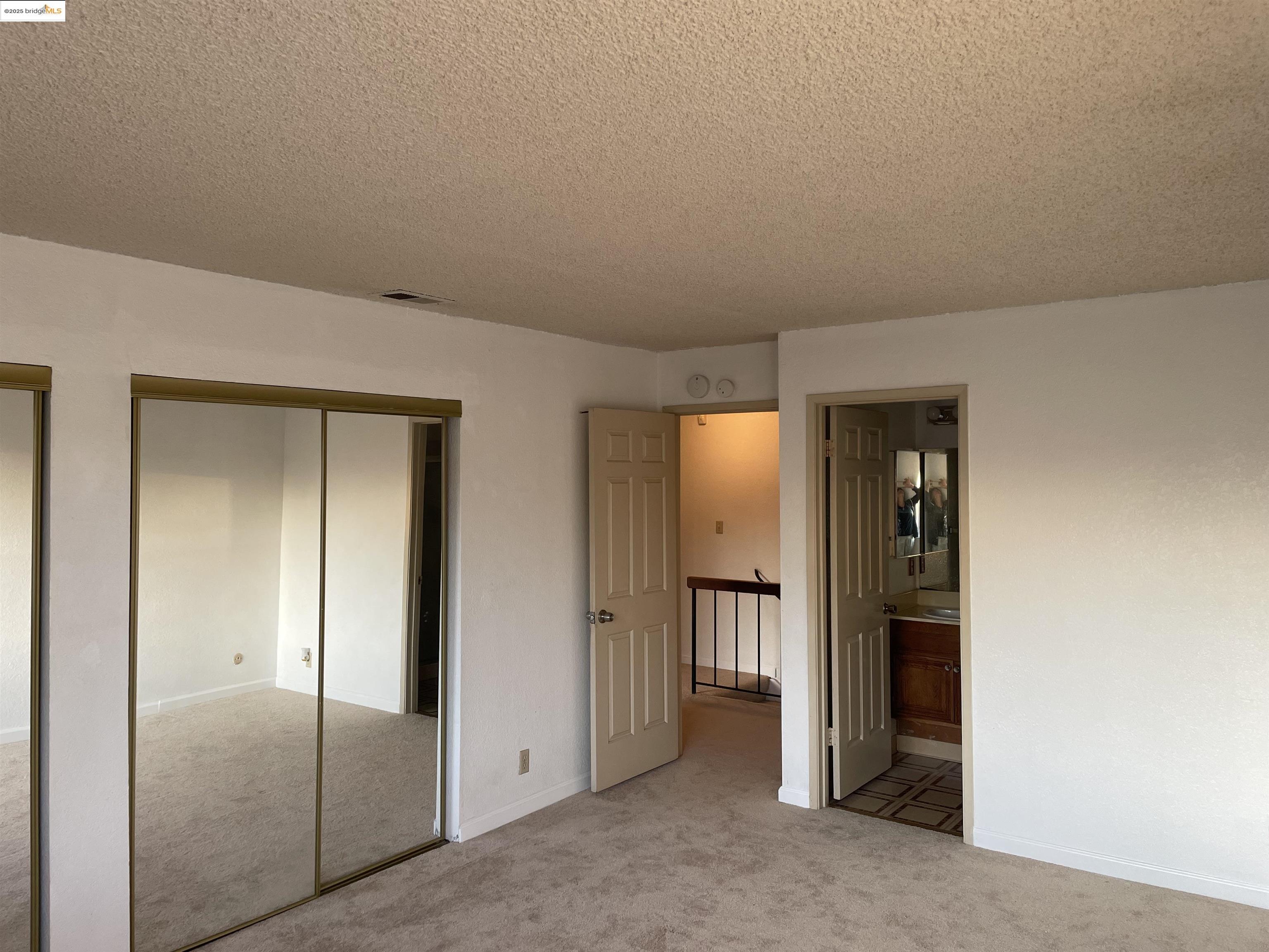 Photo #20: 41103506 Listing: Photo #20