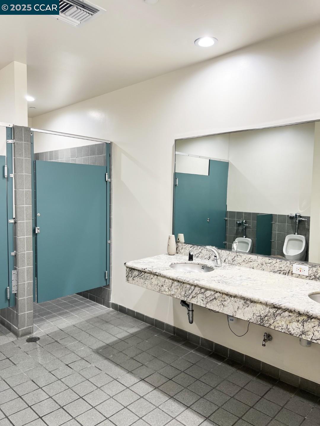 3223 Blume Dr, Richmond, California 94806, ,Commercial Lease,For Rent,3223 Blume Dr,41103509