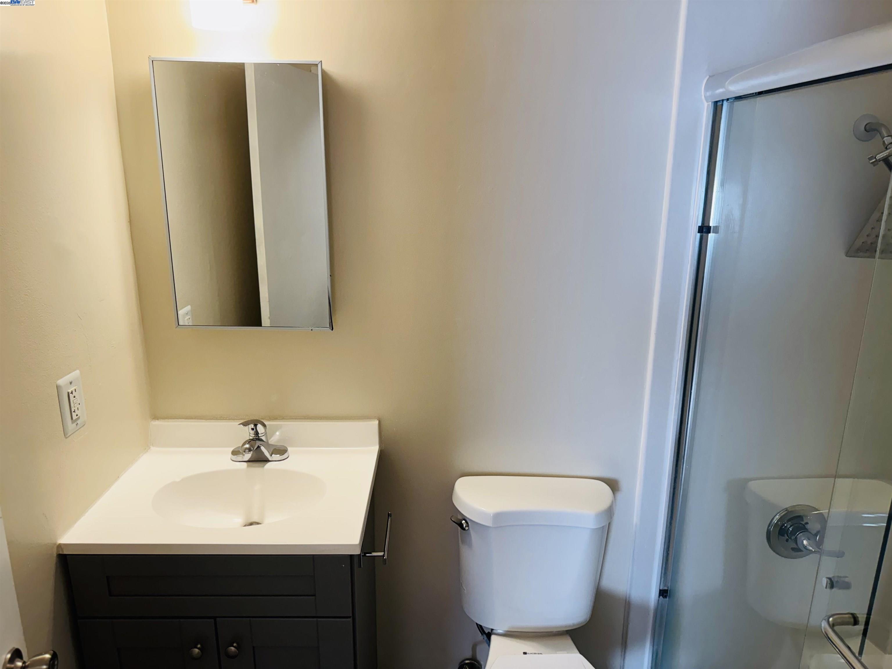 Photo #8: 41103510 Listing: Photo #8