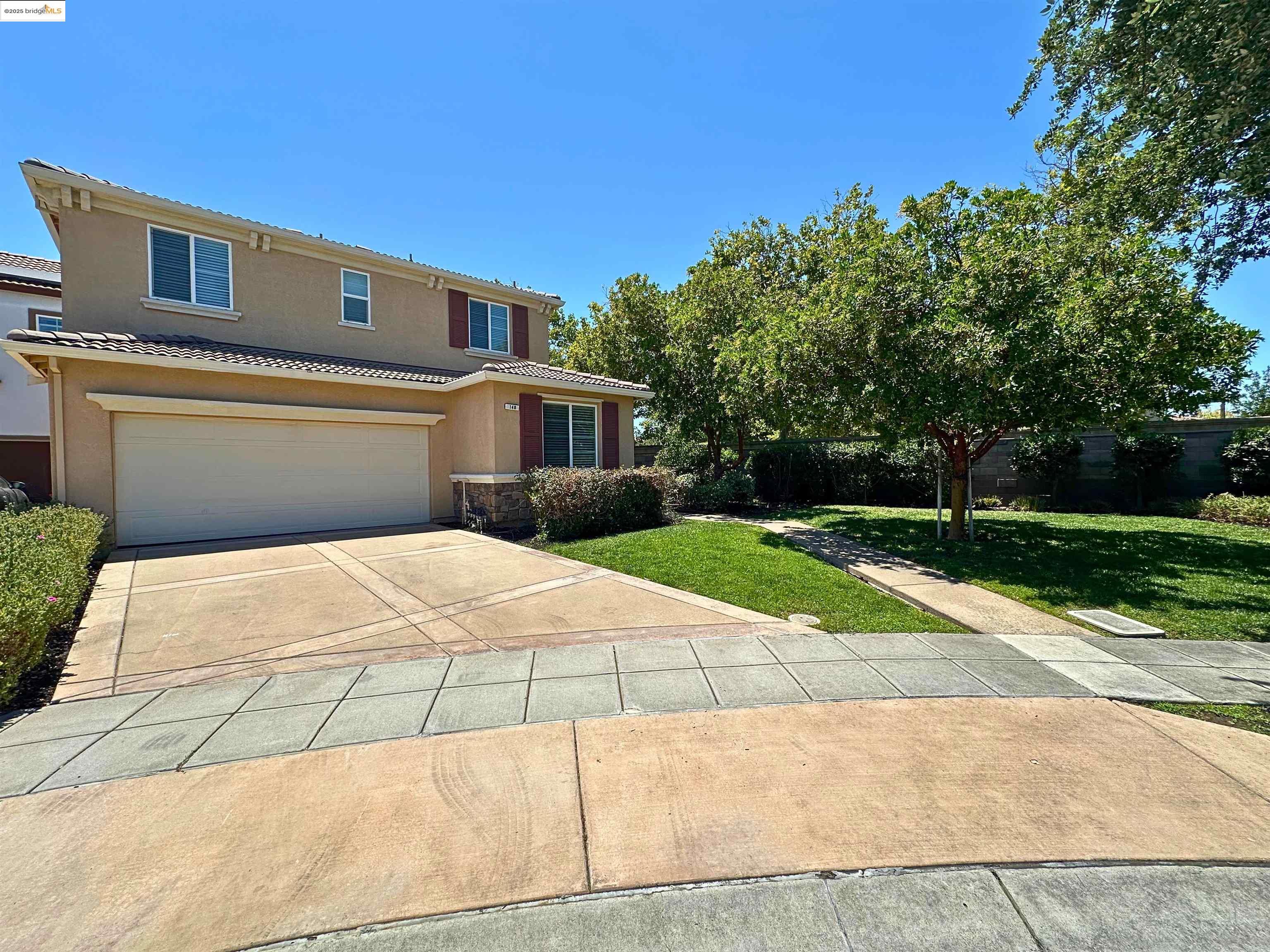 Detail Gallery Image 1 of 39 For 148 W Del Prado Ct, Mountain House,  CA 95391 - 4 Beds | 3 Baths