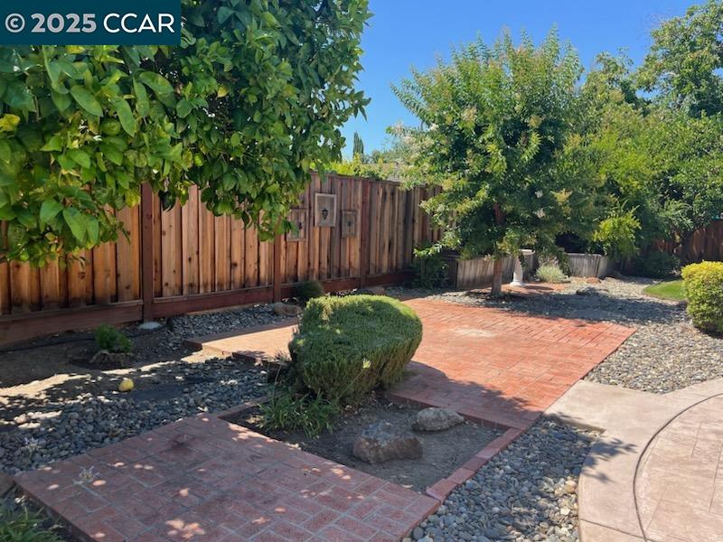 Detail Gallery Image 28 of 29 For 3906 Boatwright Dr, Concord,  CA 94519 - 3 Beds | 2 Baths