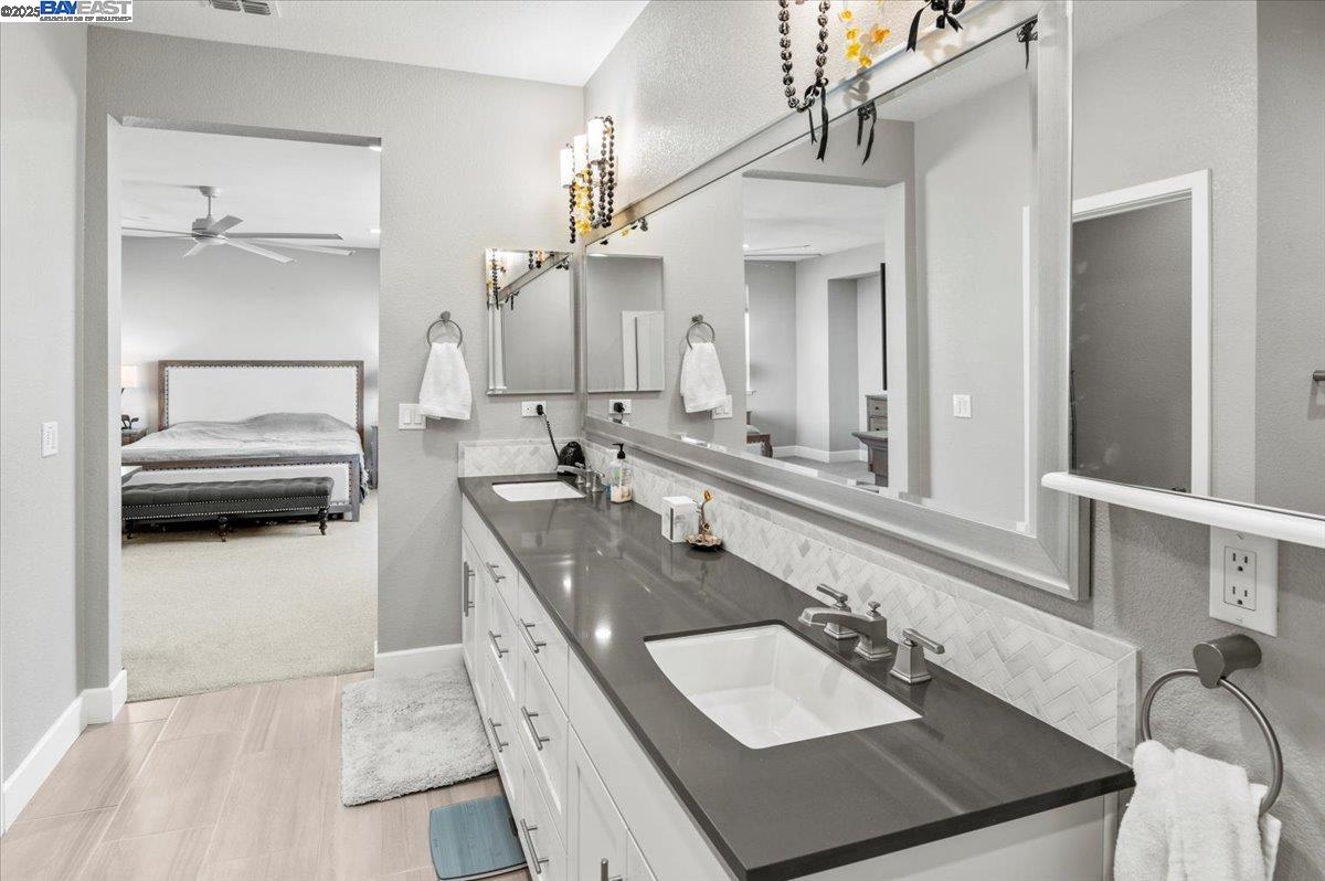 Detail Gallery Image 34 of 60 For 6832 Spanner Ct, Tracy,  CA 95377 - 5 Beds | 3/1 Baths