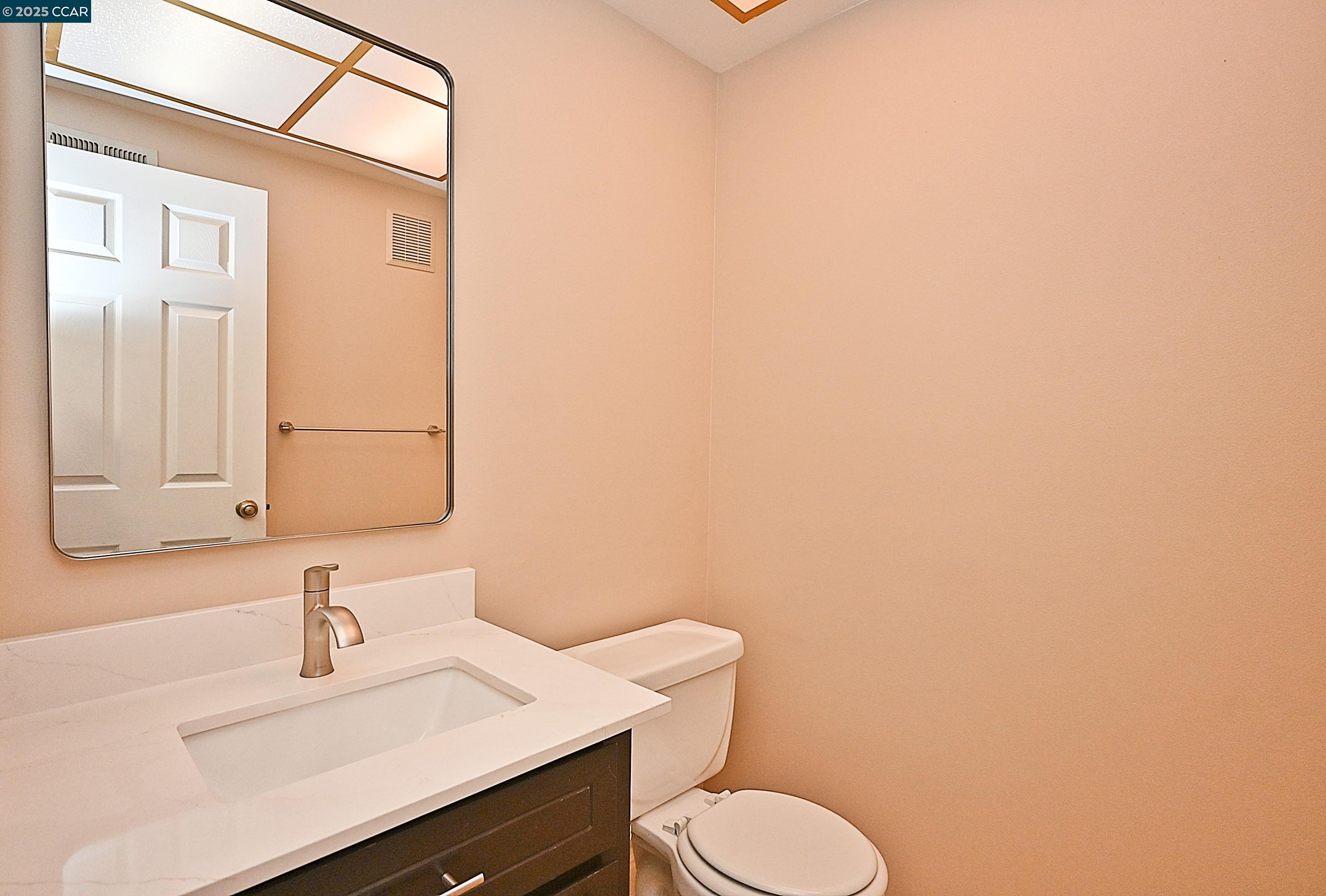 933 Meadowvale Ct, Martinez, California 94553, 4 Bedrooms Bedrooms, 10 Rooms Rooms,2 BathroomsBathrooms,Residential Lease,For Rent,933 Meadowvale Ct,41103517