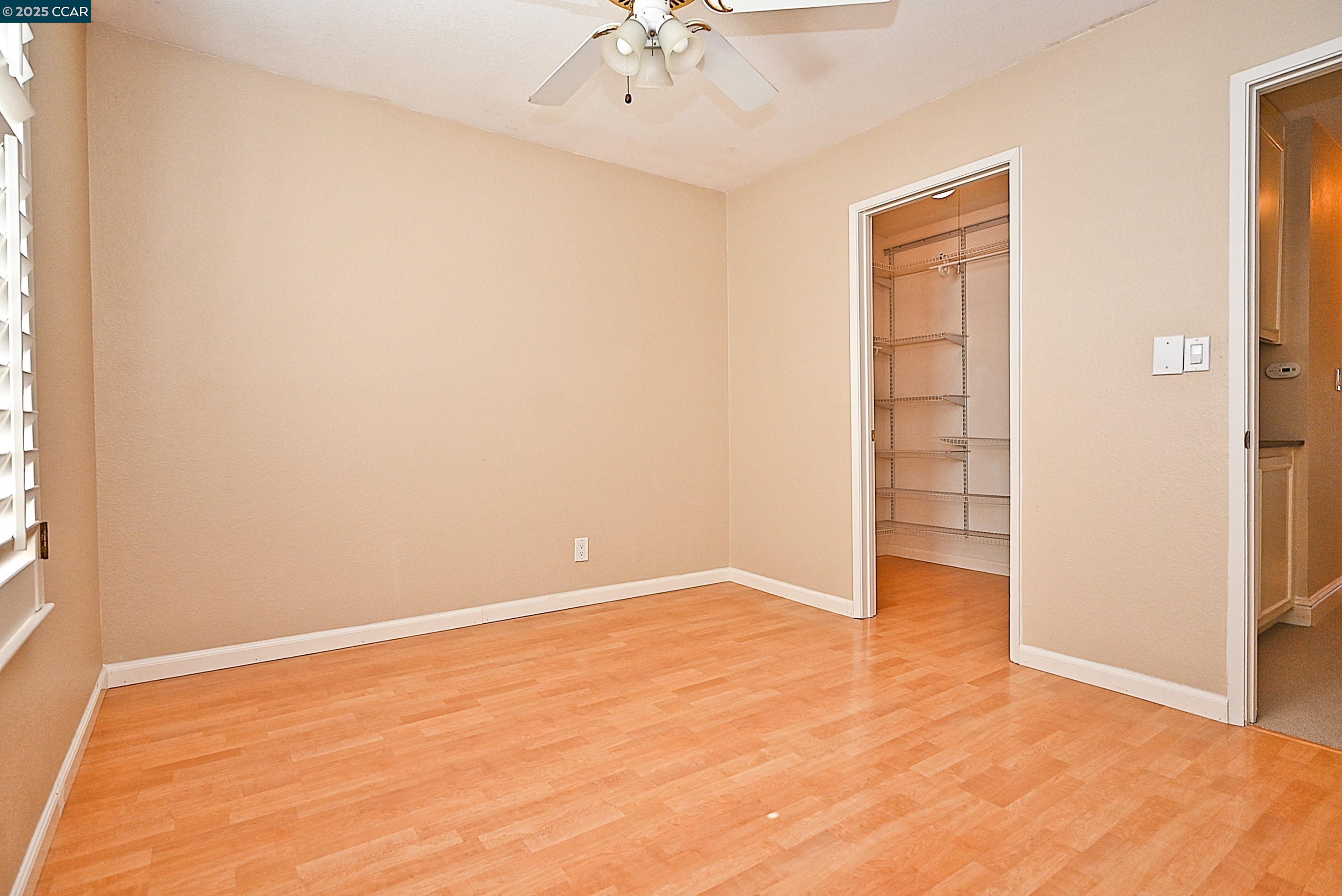 933 Meadowvale Ct, Martinez, California 94553, 4 Bedrooms Bedrooms, 10 Rooms Rooms,2 BathroomsBathrooms,Residential Lease,For Rent,933 Meadowvale Ct,41103517