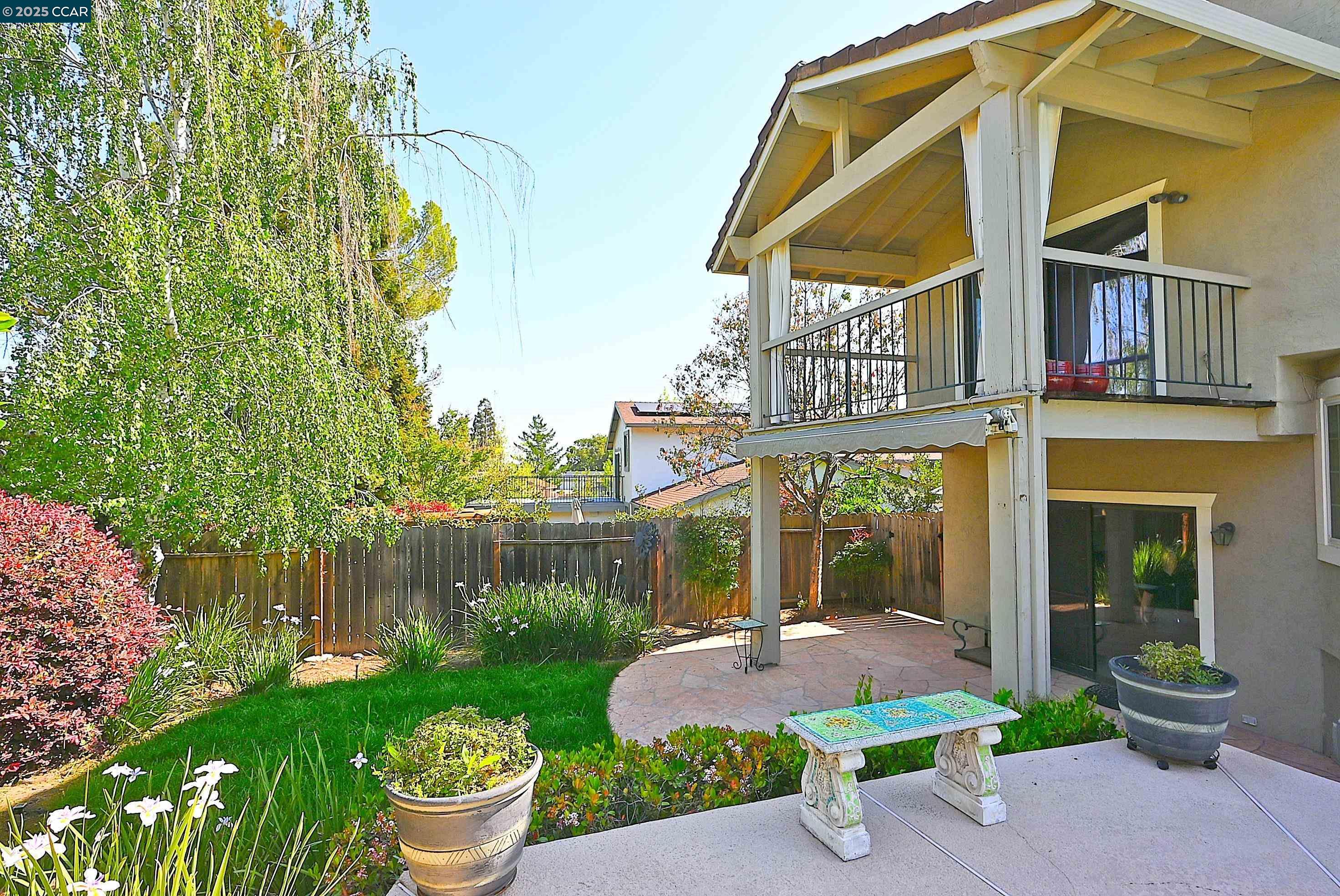 933 Meadowvale Ct, Martinez, California 94553, 4 Bedrooms Bedrooms, 10 Rooms Rooms,2 BathroomsBathrooms,Residential Lease,For Rent,933 Meadowvale Ct,41103517
