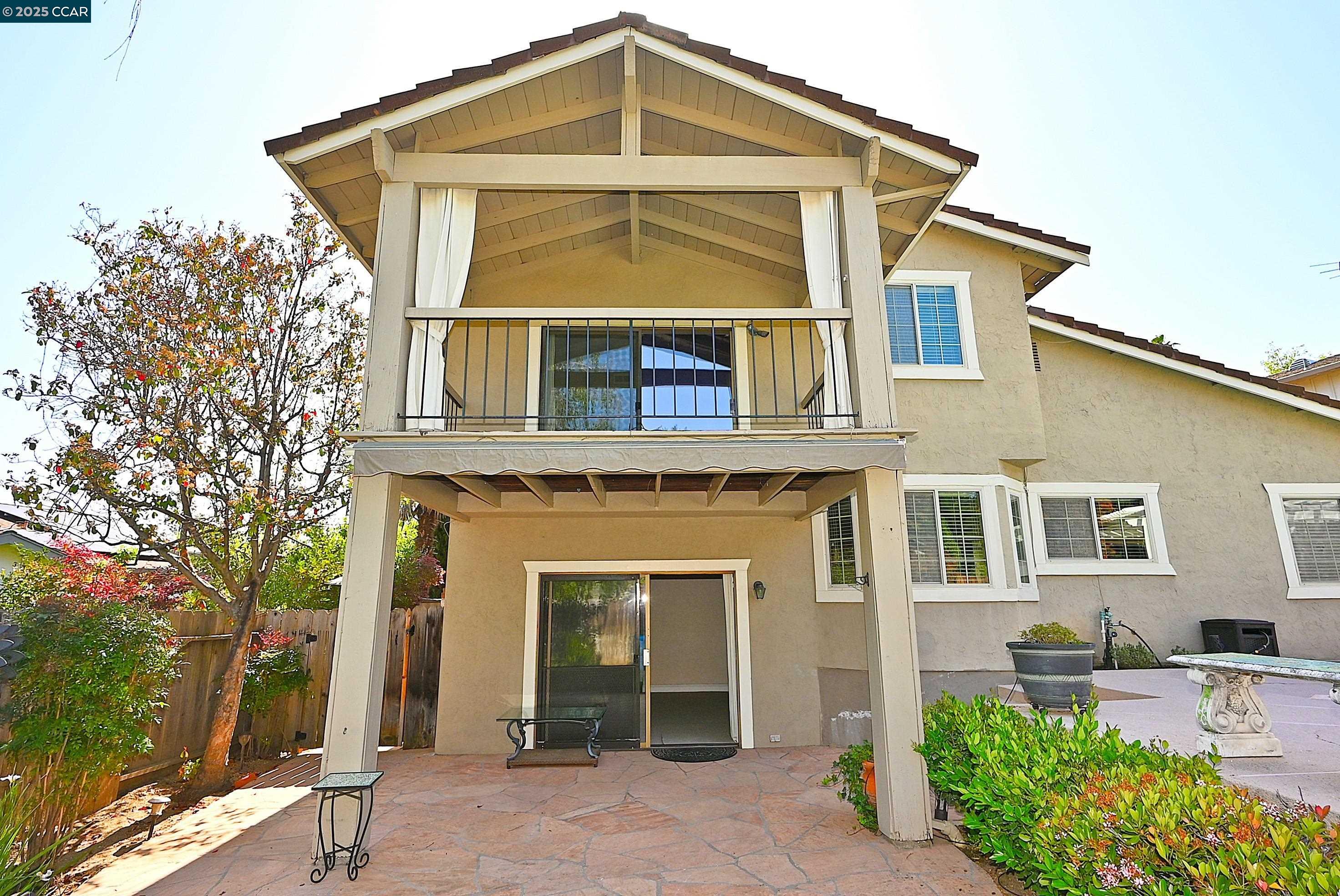 933 Meadowvale Ct, Martinez, California 94553, 4 Bedrooms Bedrooms, 10 Rooms Rooms,2 BathroomsBathrooms,Residential Lease,For Rent,933 Meadowvale Ct,41103517