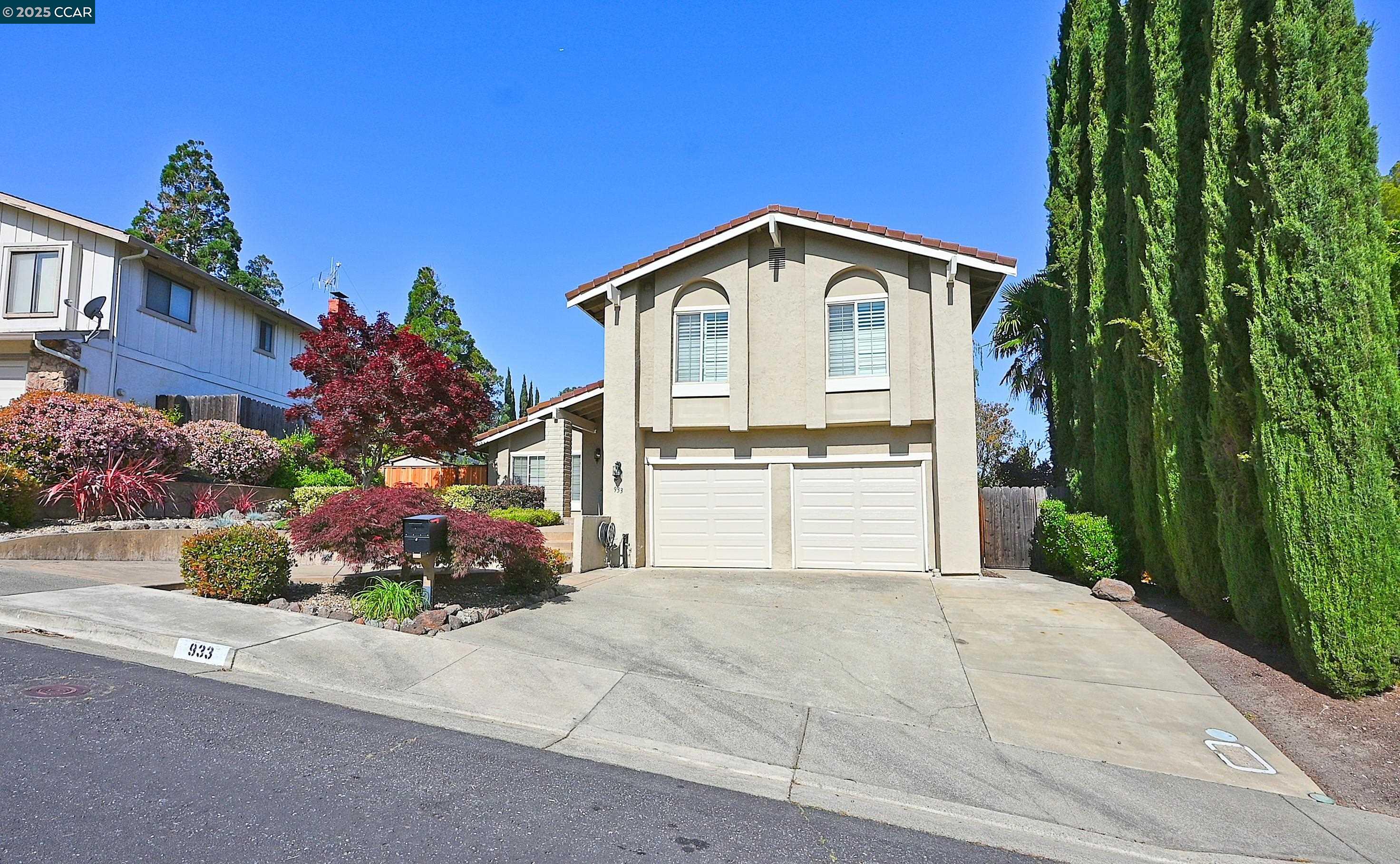 933 Meadowvale Ct, Martinez, California 94553, 4 Bedrooms Bedrooms, 10 Rooms Rooms,2 BathroomsBathrooms,Residential Lease,For Rent,933 Meadowvale Ct,41103517