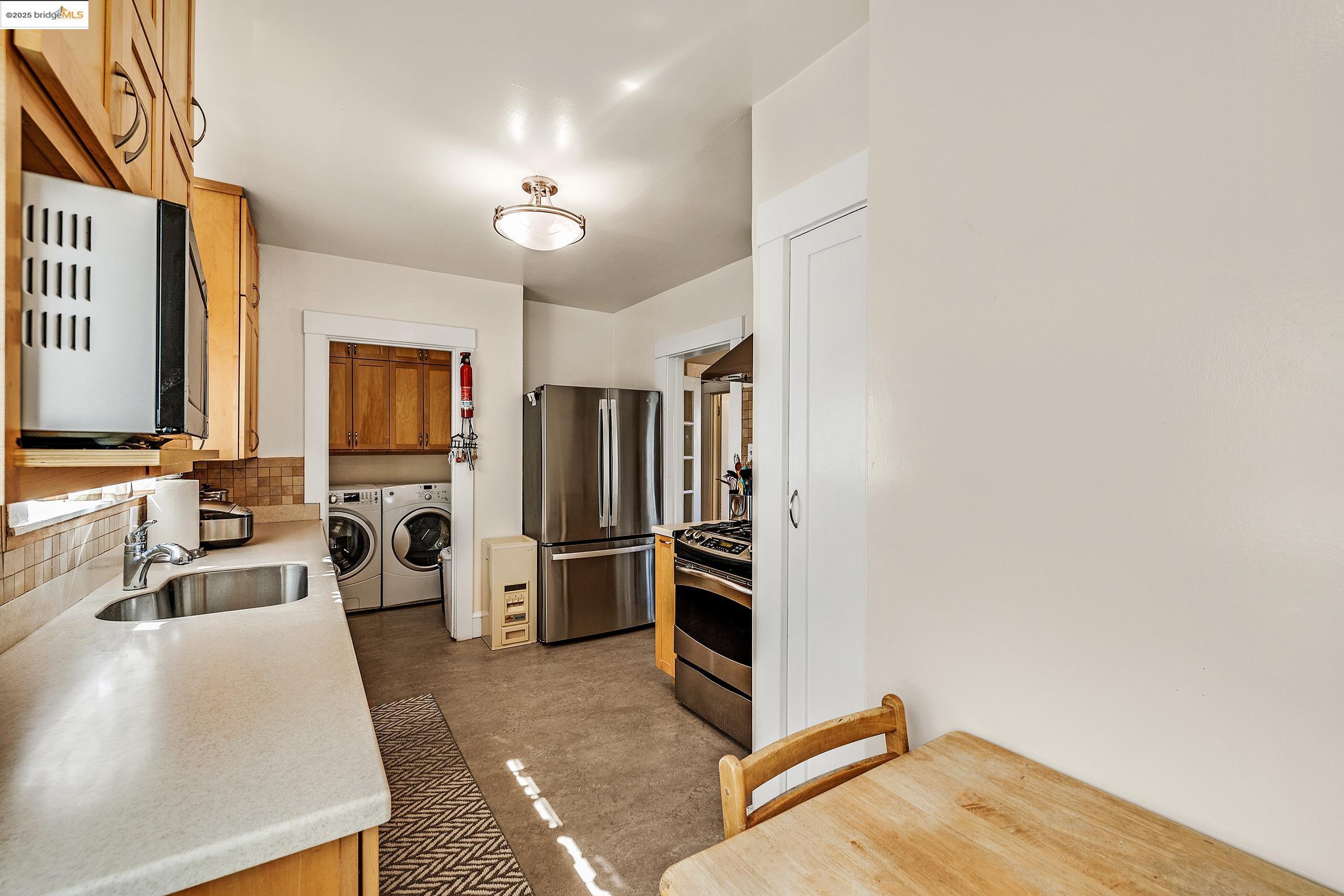 Detail Gallery Image 44 of 50 For 1502 Marin Ave, Albany,  CA 94706 - 2 Beds | 1 Baths