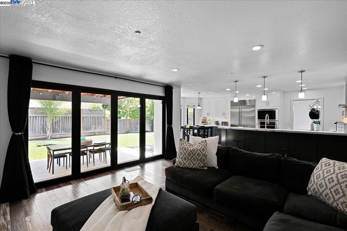 Detail Gallery Image 19 of 60 For 1890 Conte Way, Morgan Hill,  CA 95037 - 4 Beds | 3 Baths