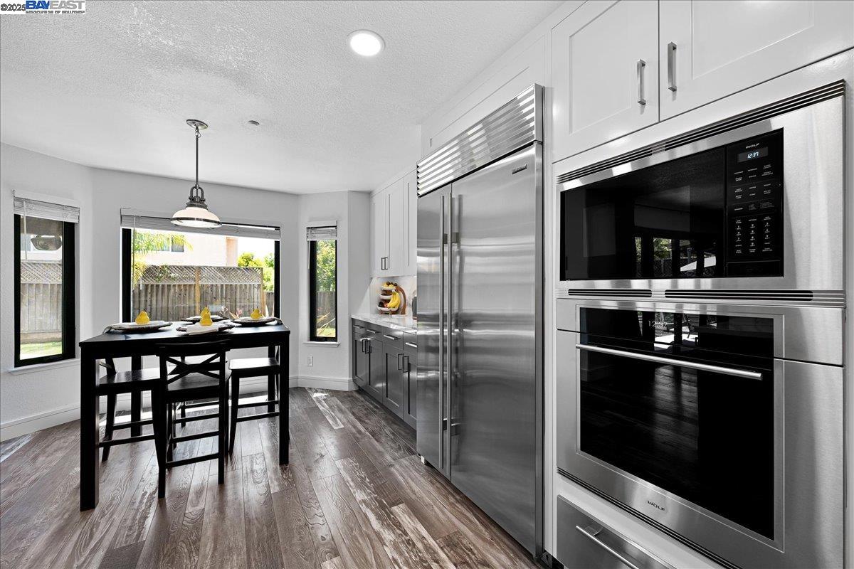 Detail Gallery Image 8 of 60 For 1890 Conte Way, Morgan Hill,  CA 95037 - 4 Beds | 3 Baths