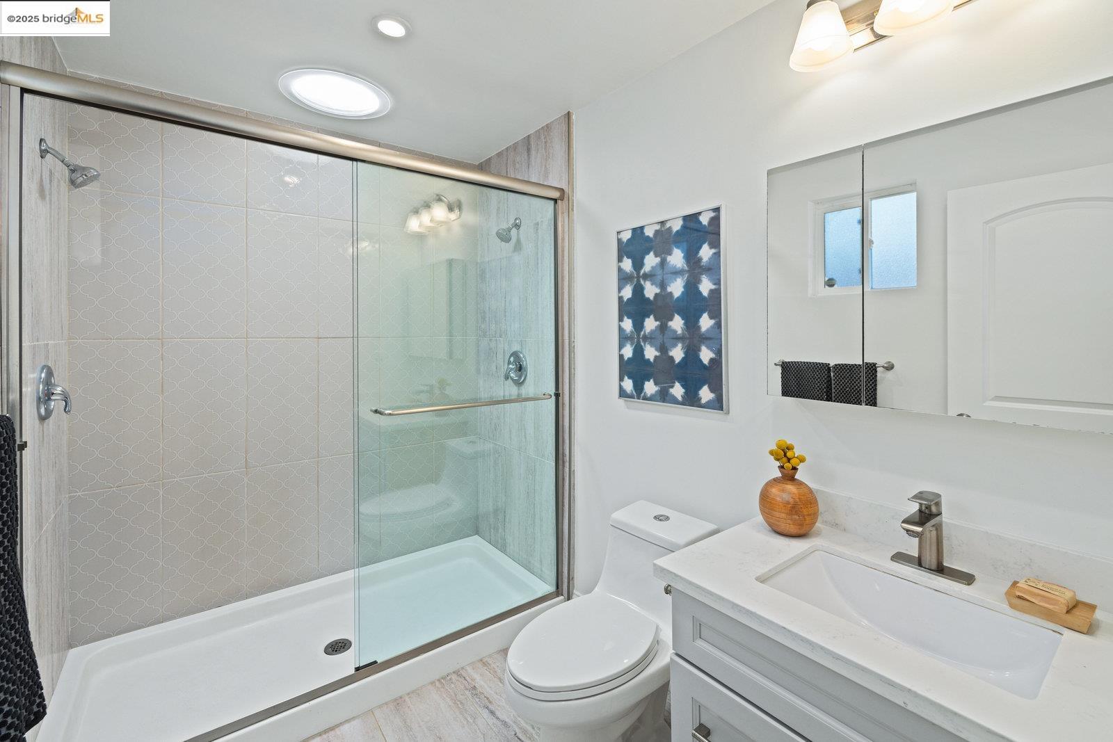 Detail Gallery Image 17 of 34 For 15728 Paseo Del Campo, San Lorenzo,  CA 94580 - 3 Beds | 2 Baths