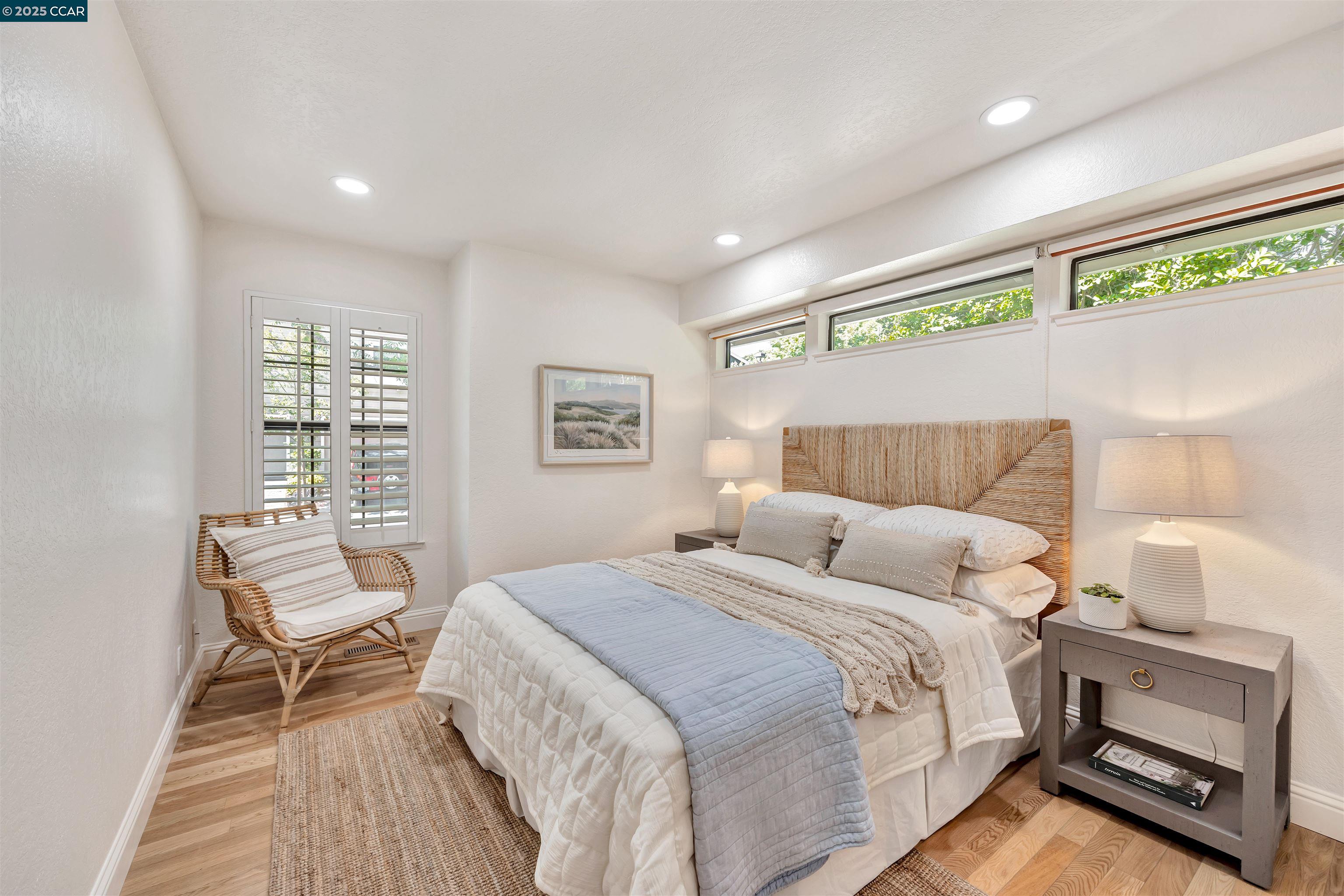 Photo #12: 41103530 Listing: Photo #12