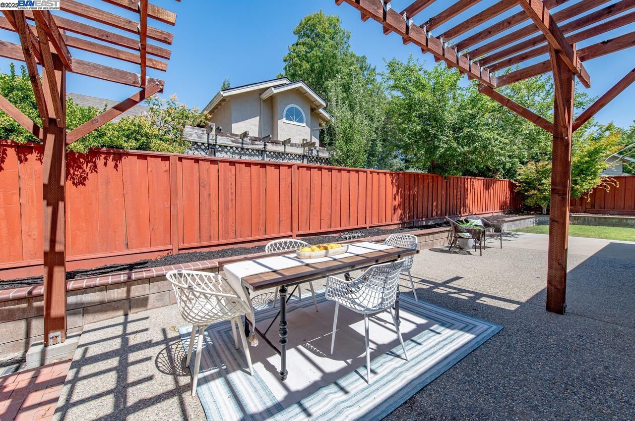 Detail Gallery Image 30 of 45 For 2699 Calle Morelia, Pleasanton,  CA 94566 - 4 Beds | 2 Baths