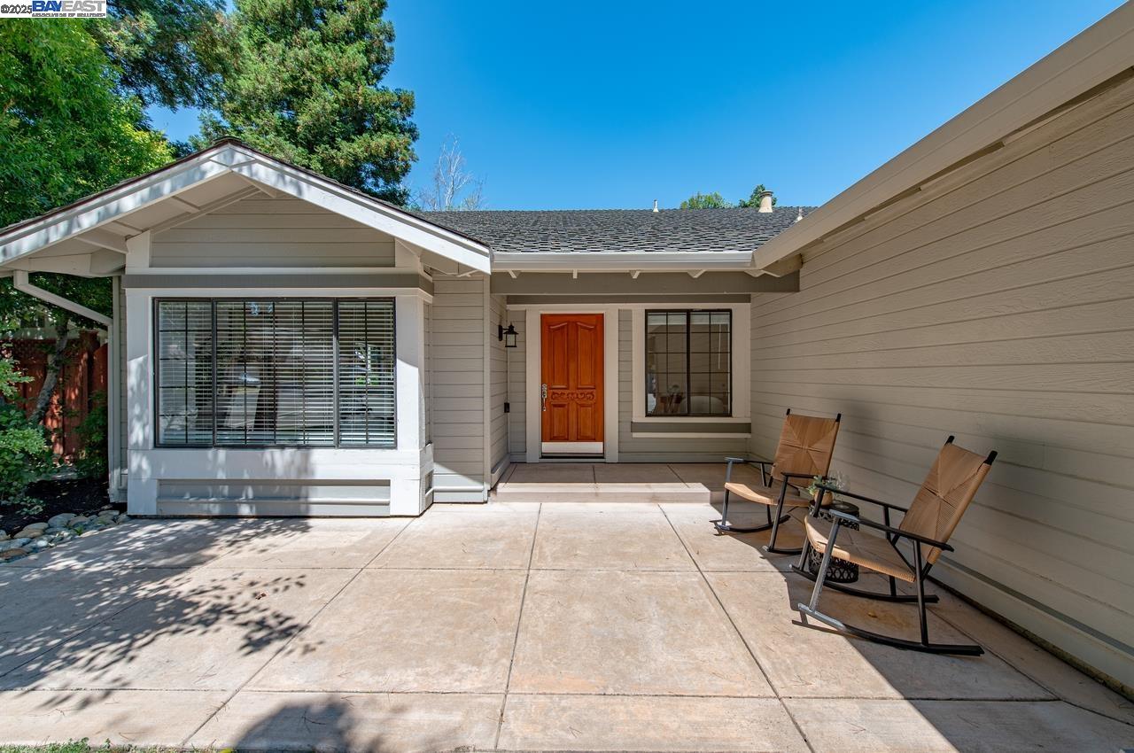 Detail Gallery Image 5 of 45 For 2699 Calle Morelia, Pleasanton,  CA 94566 - 4 Beds | 2 Baths