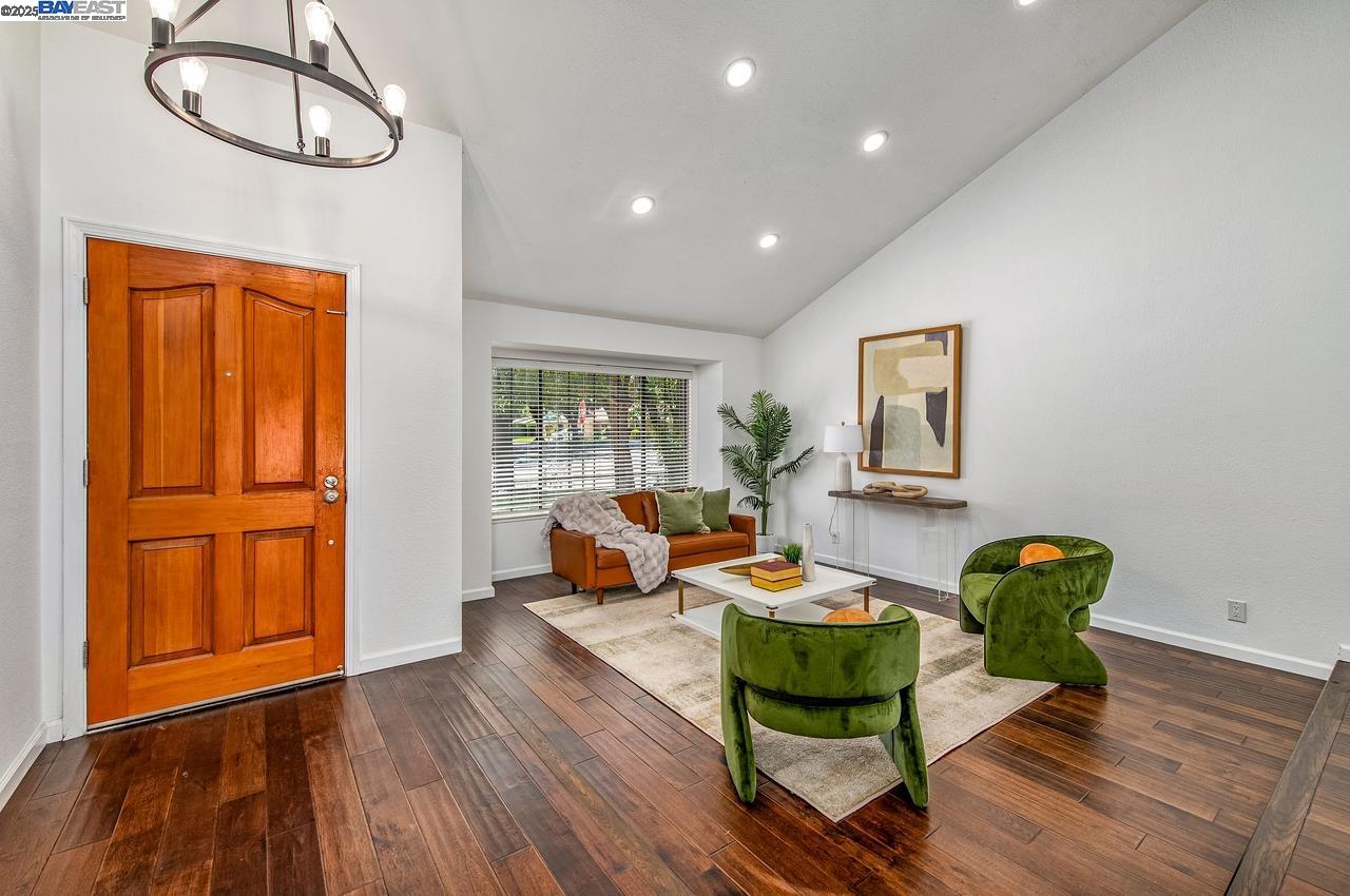 Detail Gallery Image 6 of 45 For 2699 Calle Morelia, Pleasanton,  CA 94566 - 4 Beds | 2 Baths