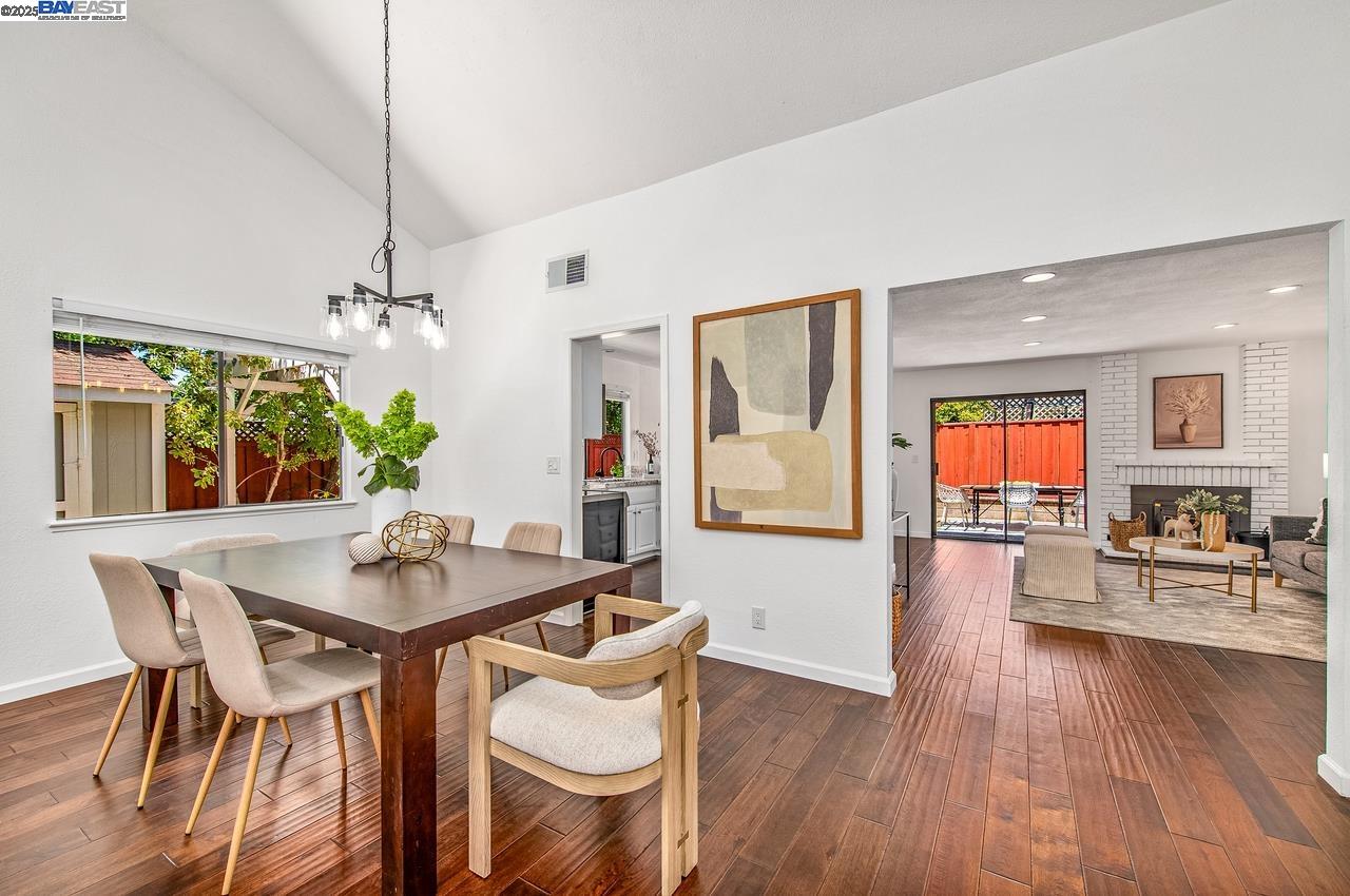 Detail Gallery Image 9 of 45 For 2699 Calle Morelia, Pleasanton,  CA 94566 - 4 Beds | 2 Baths