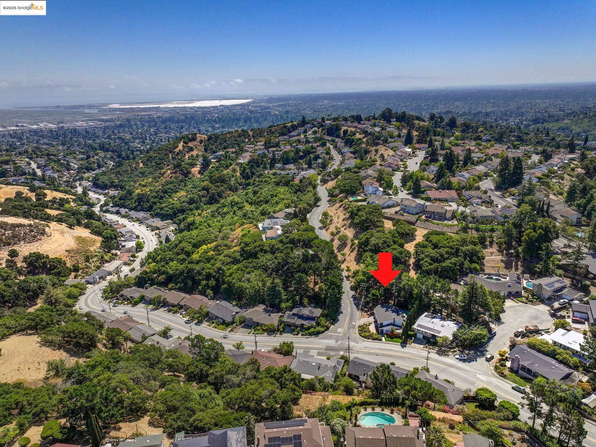Detail Gallery Image 20 of 40 For 3271 Brittan Ave, San Carlos,  CA 94070 - 4 Beds | 2/1 Baths