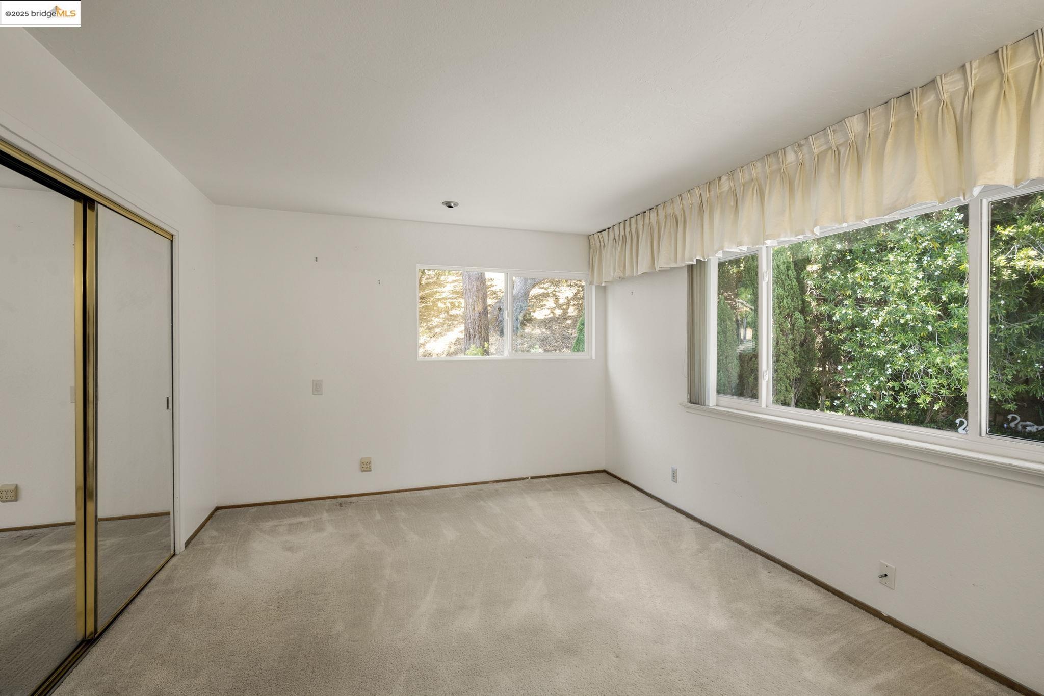 Detail Gallery Image 37 of 40 For 3271 Brittan Ave, San Carlos,  CA 94070 - 4 Beds | 2/1 Baths