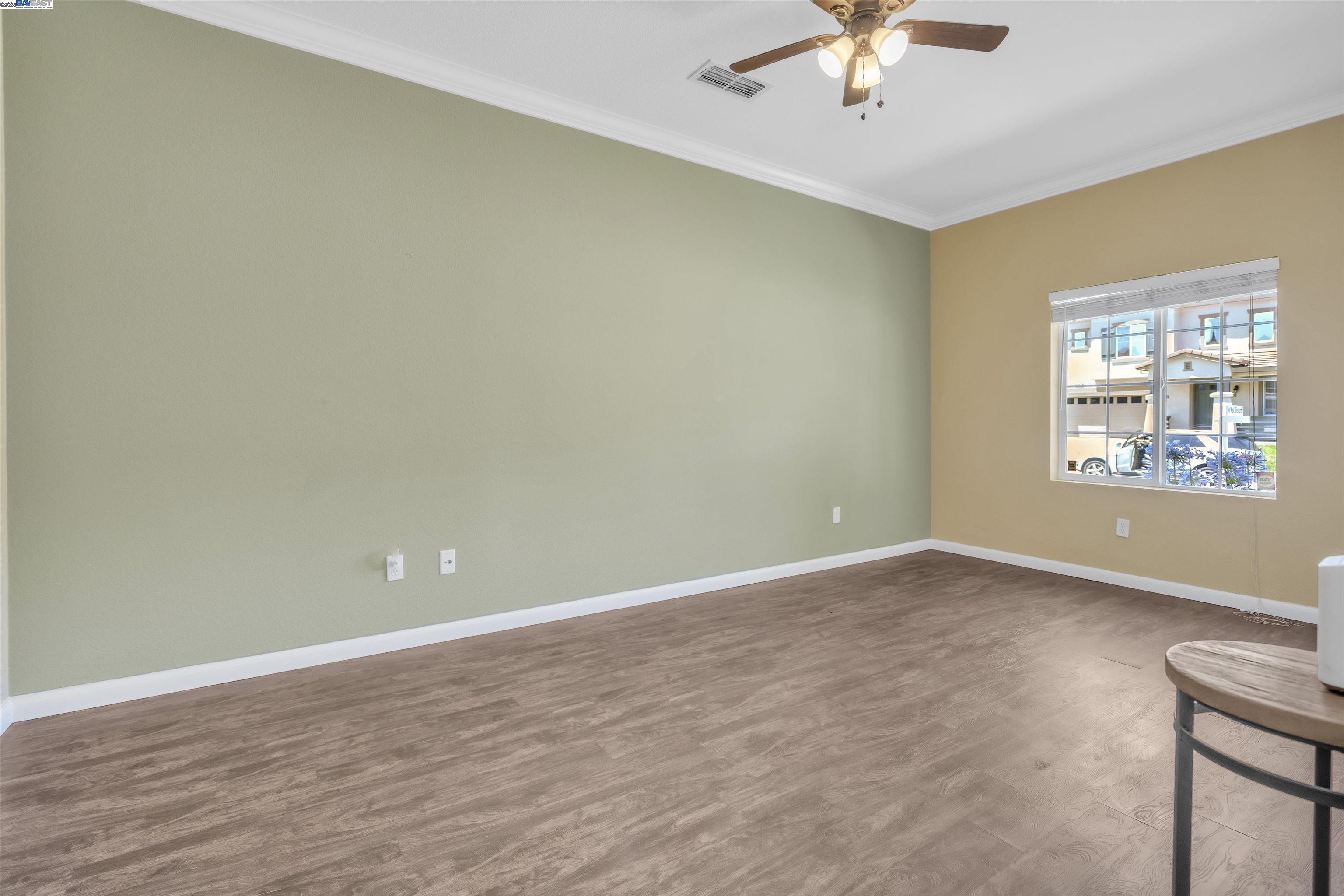 Detail Gallery Image 28 of 52 For 2096 Goldpine Way, Antioch,  CA 94509 - 5 Beds | 3 Baths