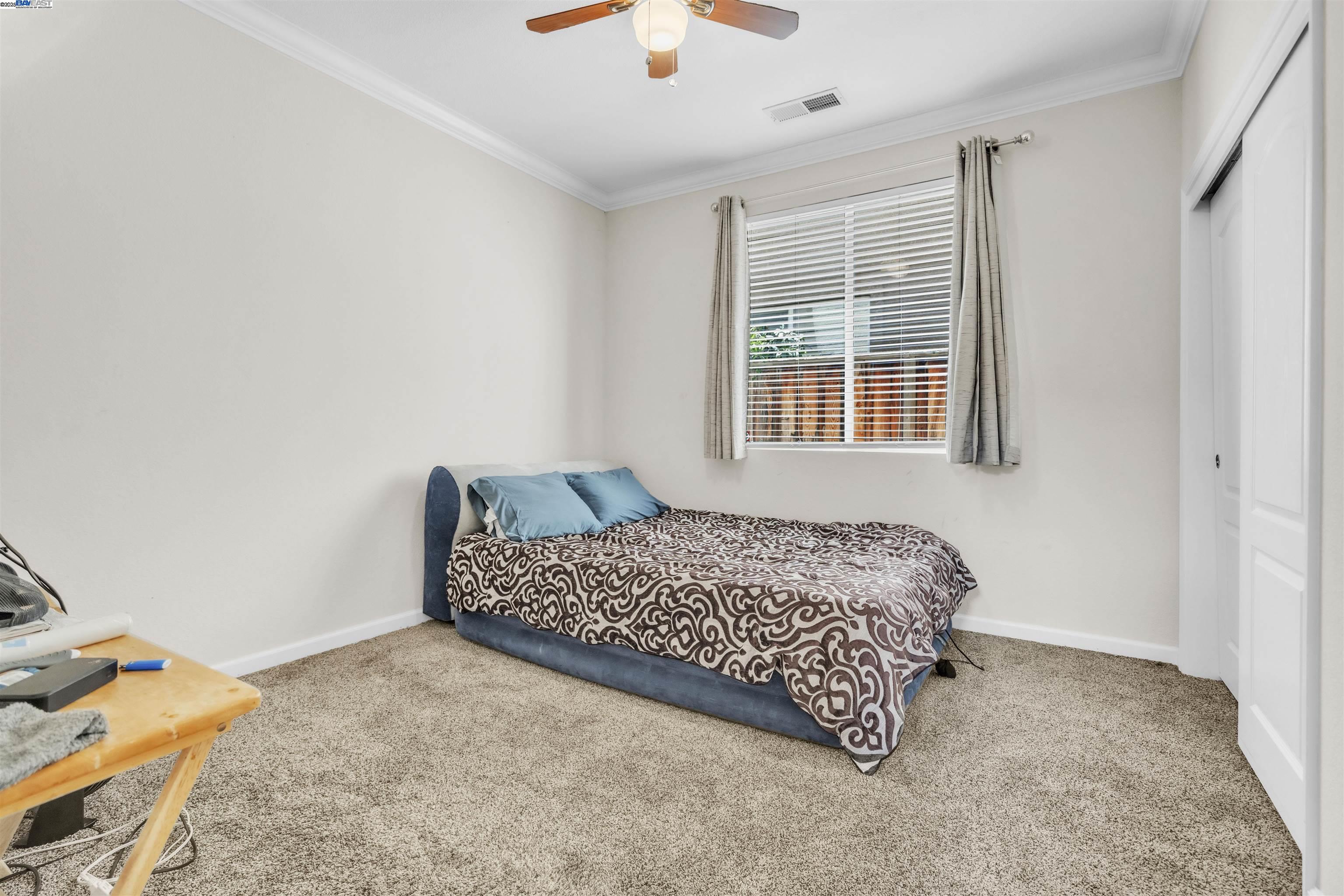 Detail Gallery Image 34 of 52 For 2096 Goldpine Way, Antioch,  CA 94509 - 5 Beds | 3 Baths