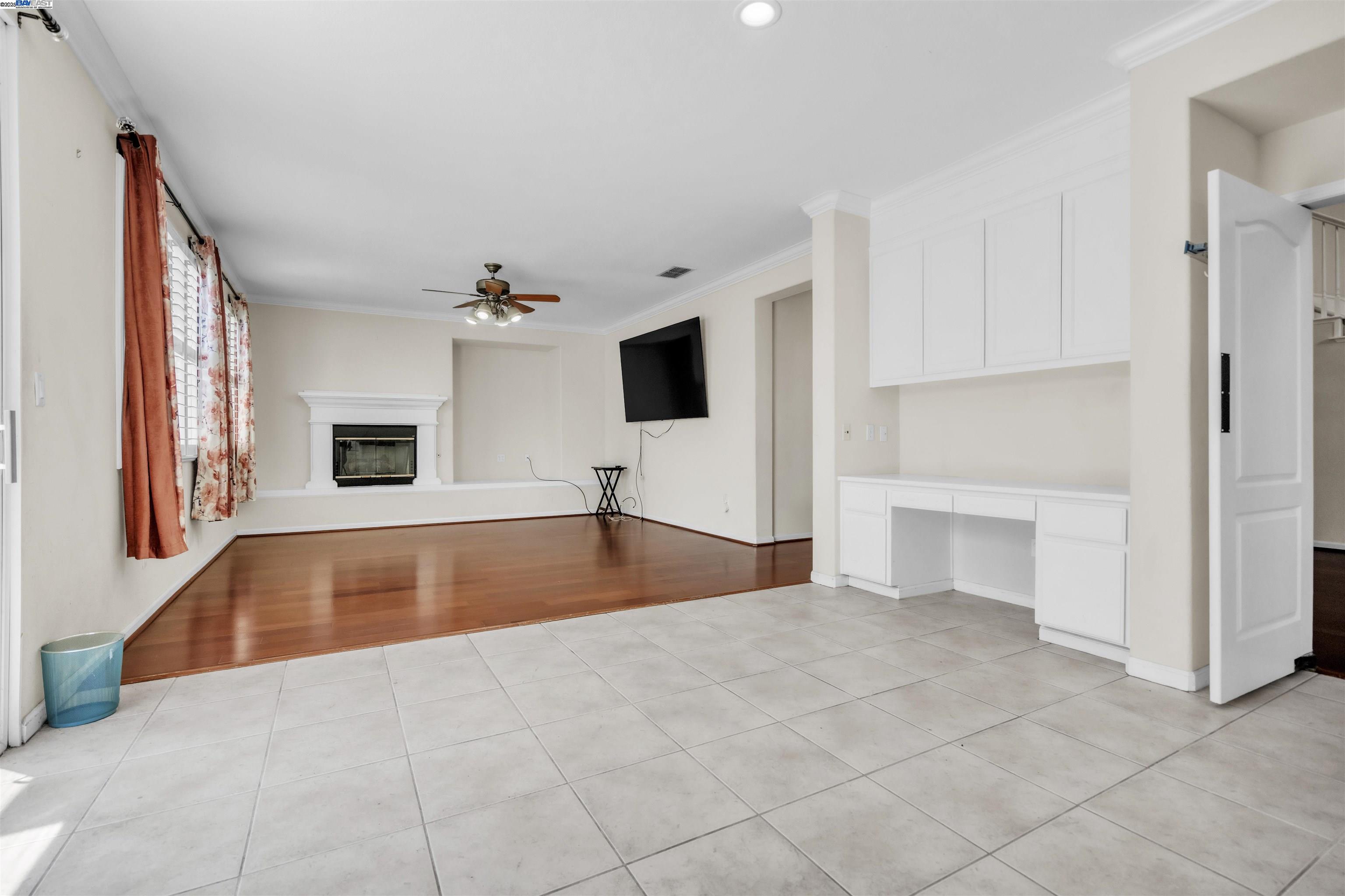 Detail Gallery Image 39 of 52 For 2096 Goldpine Way, Antioch,  CA 94509 - 5 Beds | 3 Baths