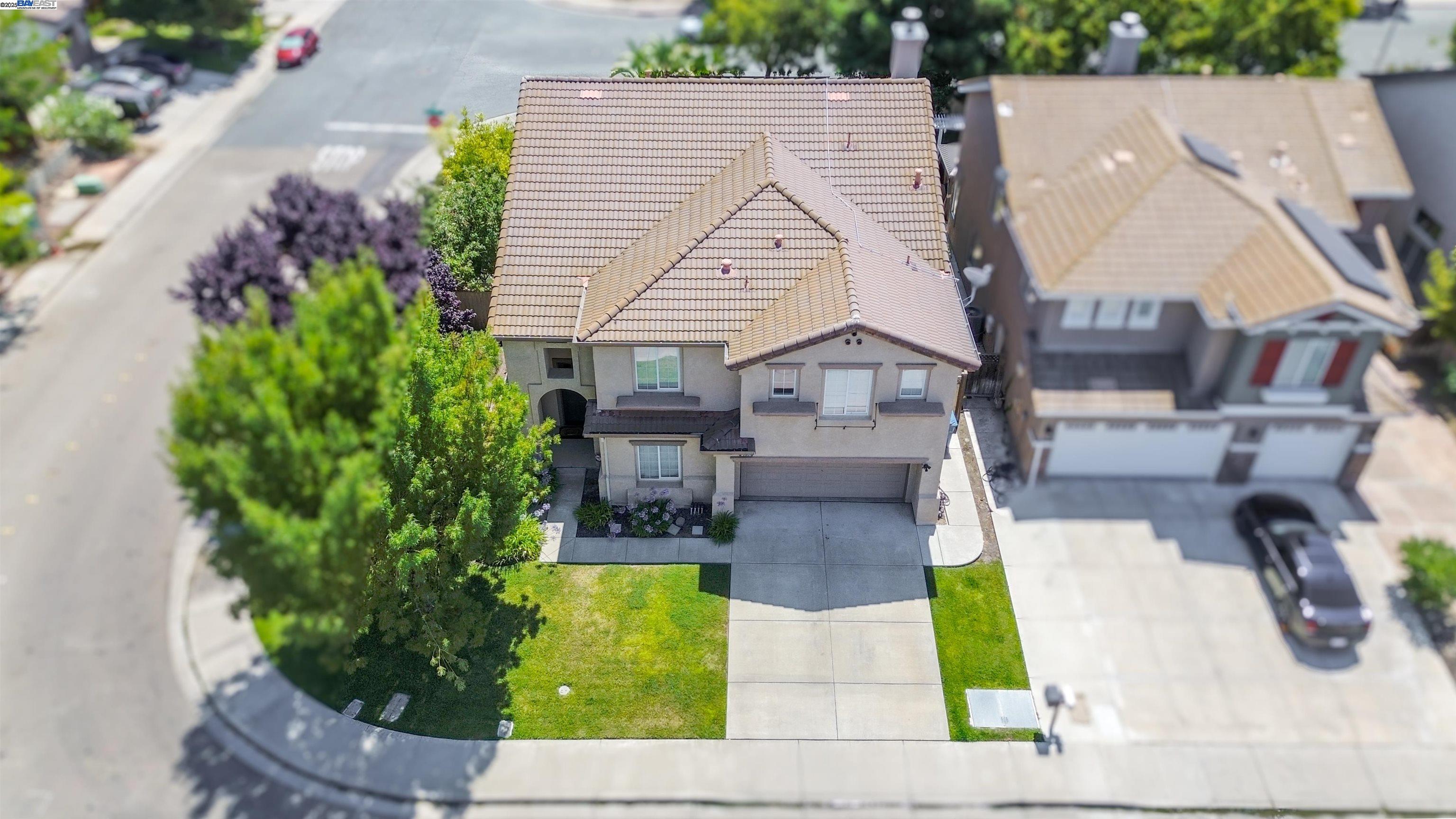Detail Gallery Image 10 of 52 For 2096 Goldpine Way, Antioch,  CA 94509 - 5 Beds | 3 Baths