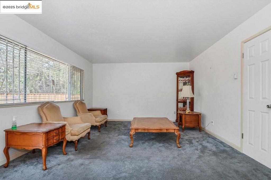 Photo #11: 41103536 Listing: Photo #11