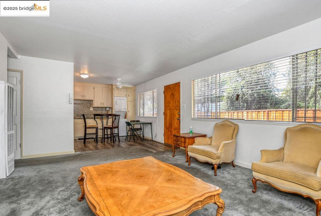 Photo #12: 41103536 Listing: Photo #12