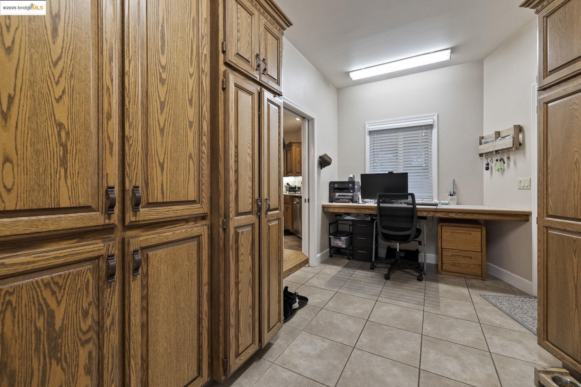 Detail Gallery Image 8 of 21 For 21045 Diablo Ct, Sonora,  CA 95370 - 3 Beds | 2 Baths