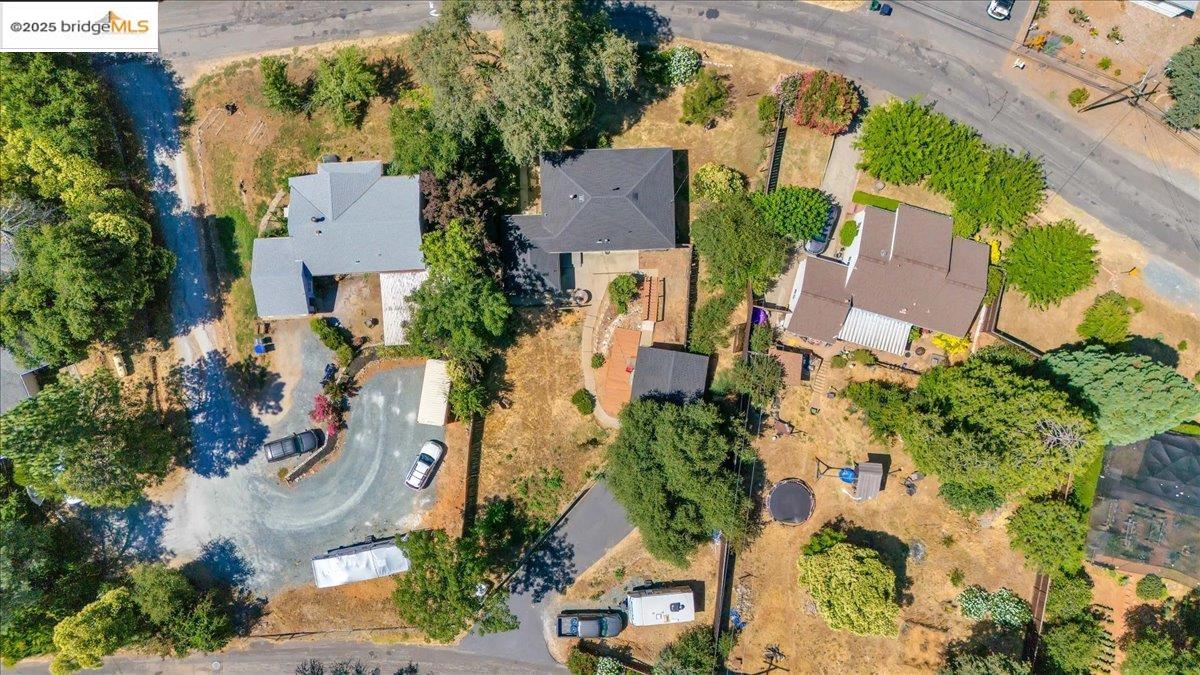 Detail Gallery Image 12 of 59 For 11150 Golf Links Rd, Jamestown,  CA 95327 - 2 Beds | 1 Baths