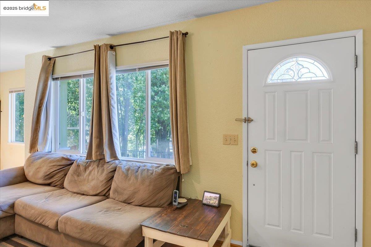 Detail Gallery Image 31 of 59 For 11150 Golf Links Rd, Jamestown,  CA 95327 - 2 Beds | 1 Baths