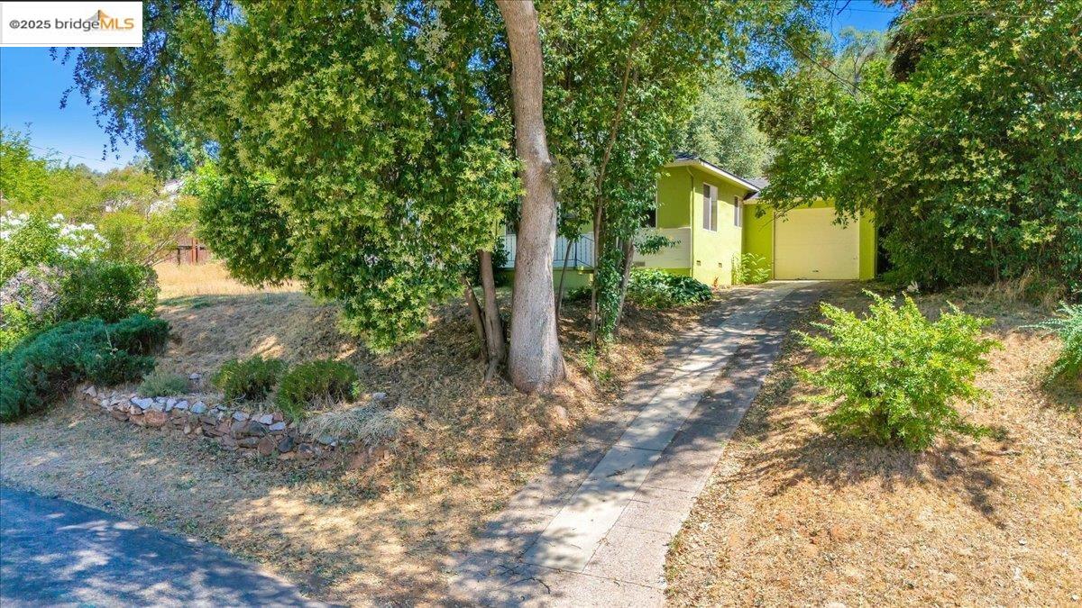 Detail Gallery Image 5 of 59 For 11150 Golf Links Rd, Jamestown,  CA 95327 - 2 Beds | 1 Baths