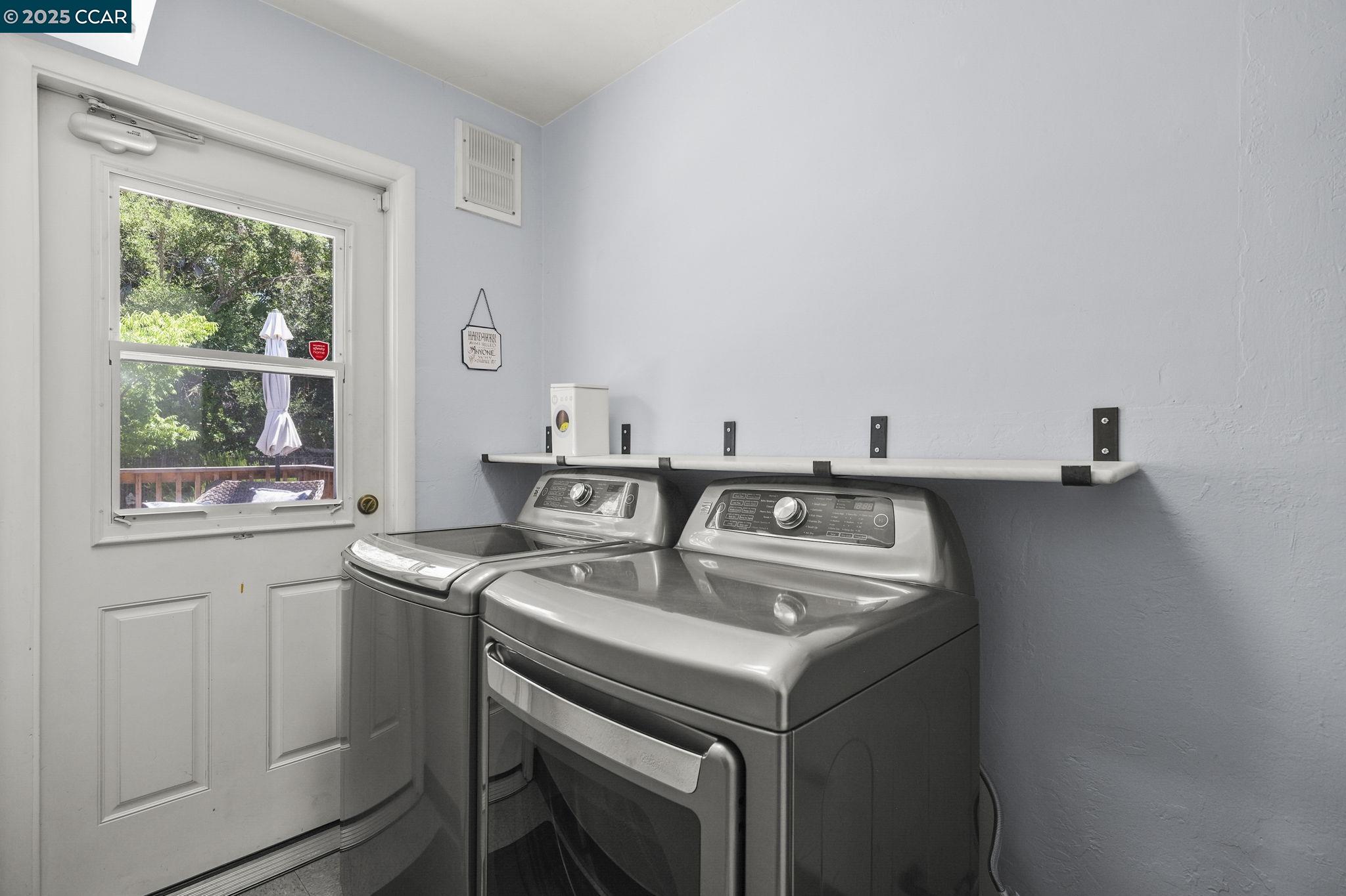 Detail Gallery Image 19 of 25 For 1930 N 6th St, Concord,  CA 94519 - 3 Beds | 2 Baths