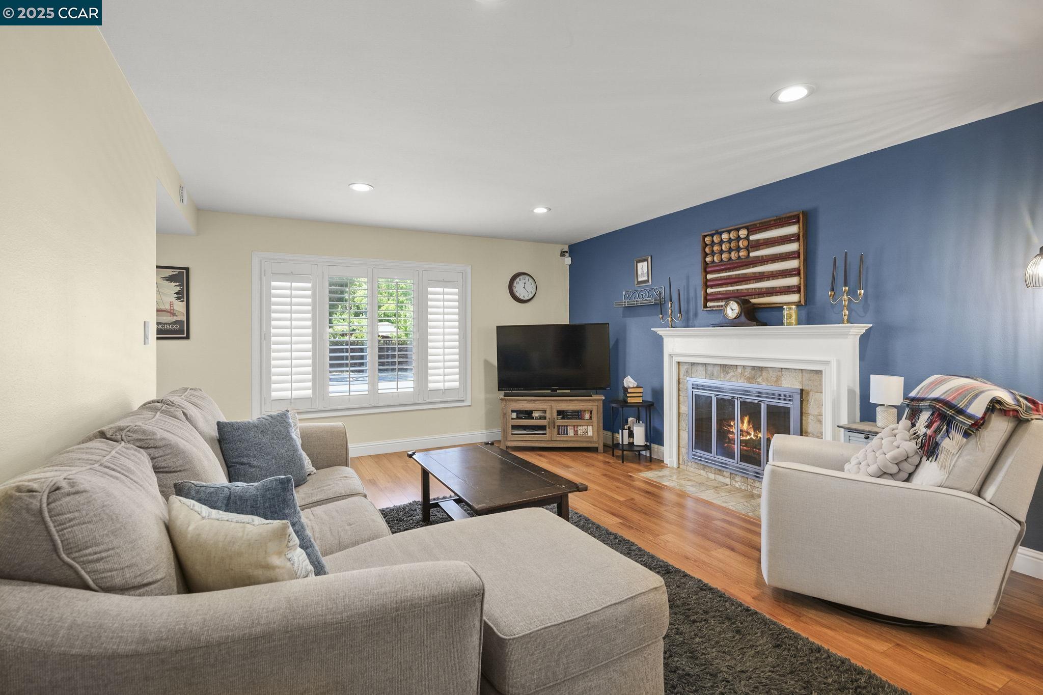 Detail Gallery Image 7 of 25 For 1930 N 6th St, Concord,  CA 94519 - 3 Beds | 2 Baths