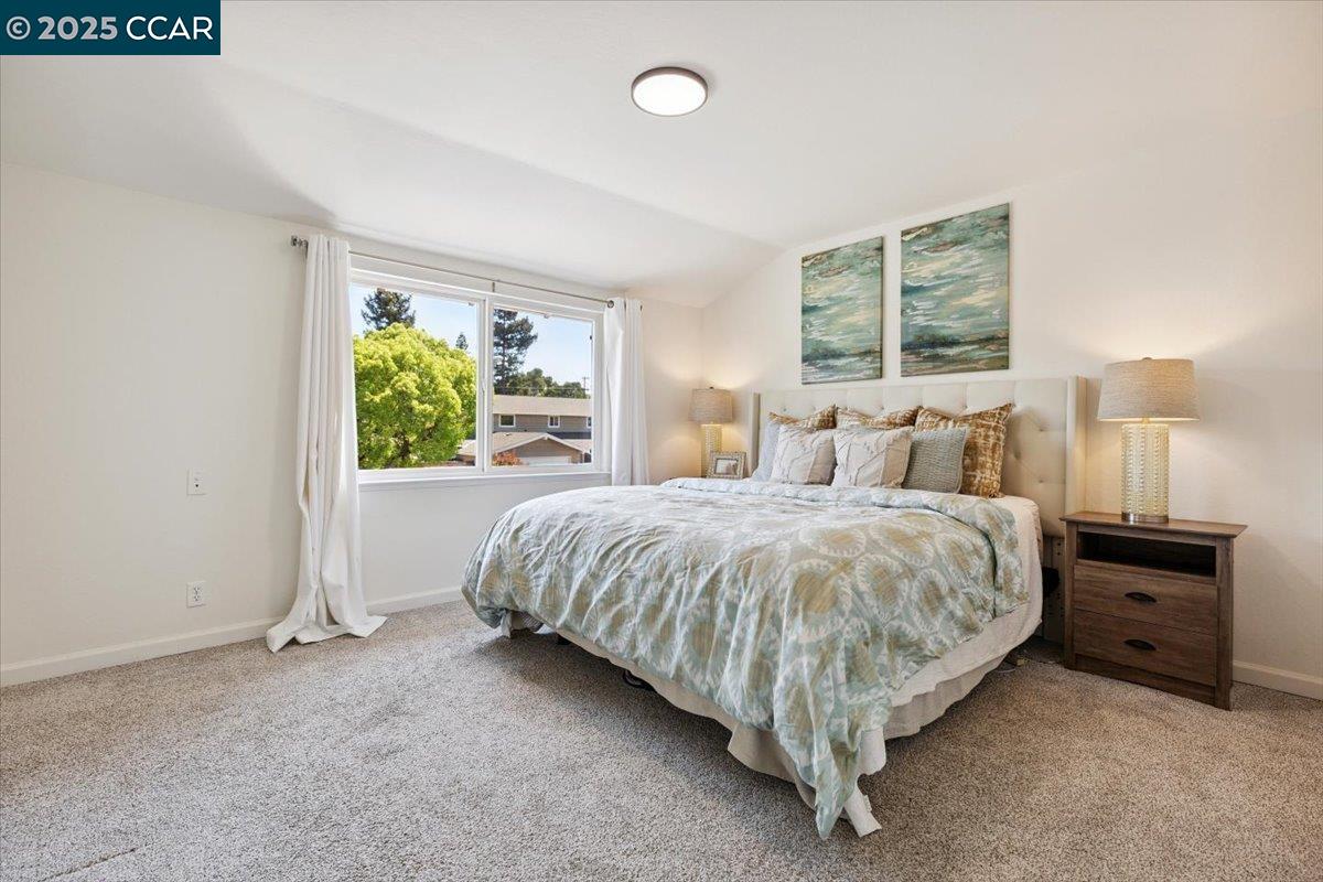Detail Gallery Image 21 of 36 For 5179 Paul Scarlet Dr, Concord,  CA 94521 - 4 Beds | 2/1 Baths