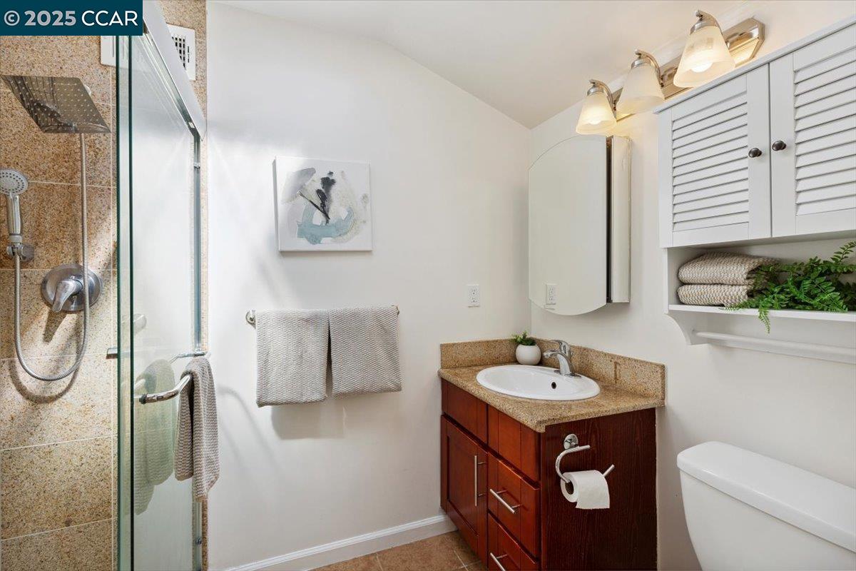 Detail Gallery Image 24 of 36 For 5179 Paul Scarlet Dr, Concord,  CA 94521 - 4 Beds | 2/1 Baths